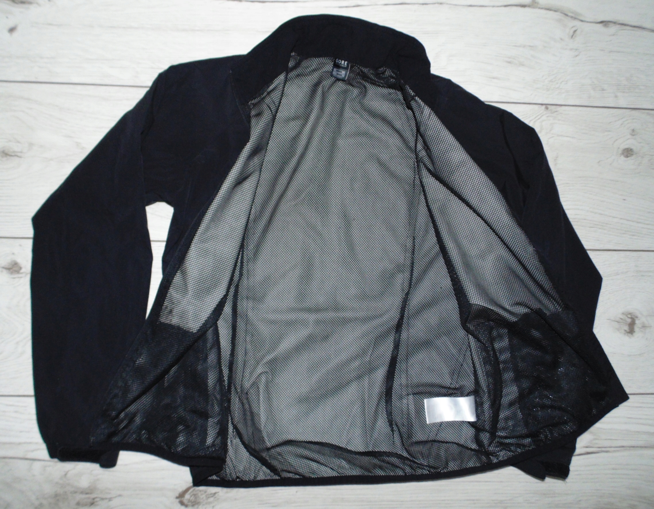 GORE RUNNING WEAR WINDSTOPPER ACTIVE KURTKA r. 38 Płeć kobieta