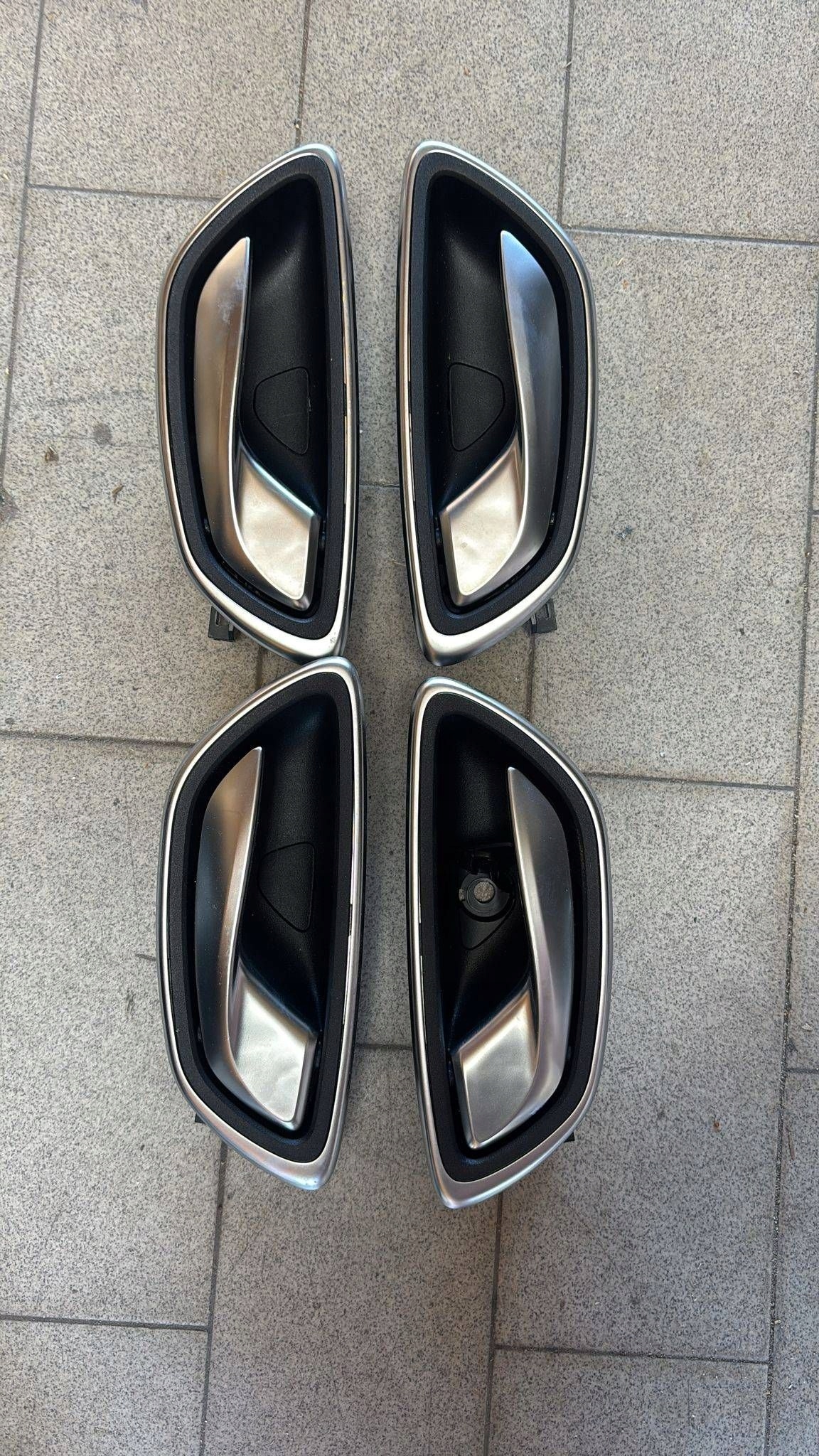 handle inner Komplet Renault Espace V (RFC) 826725250R 806710918R