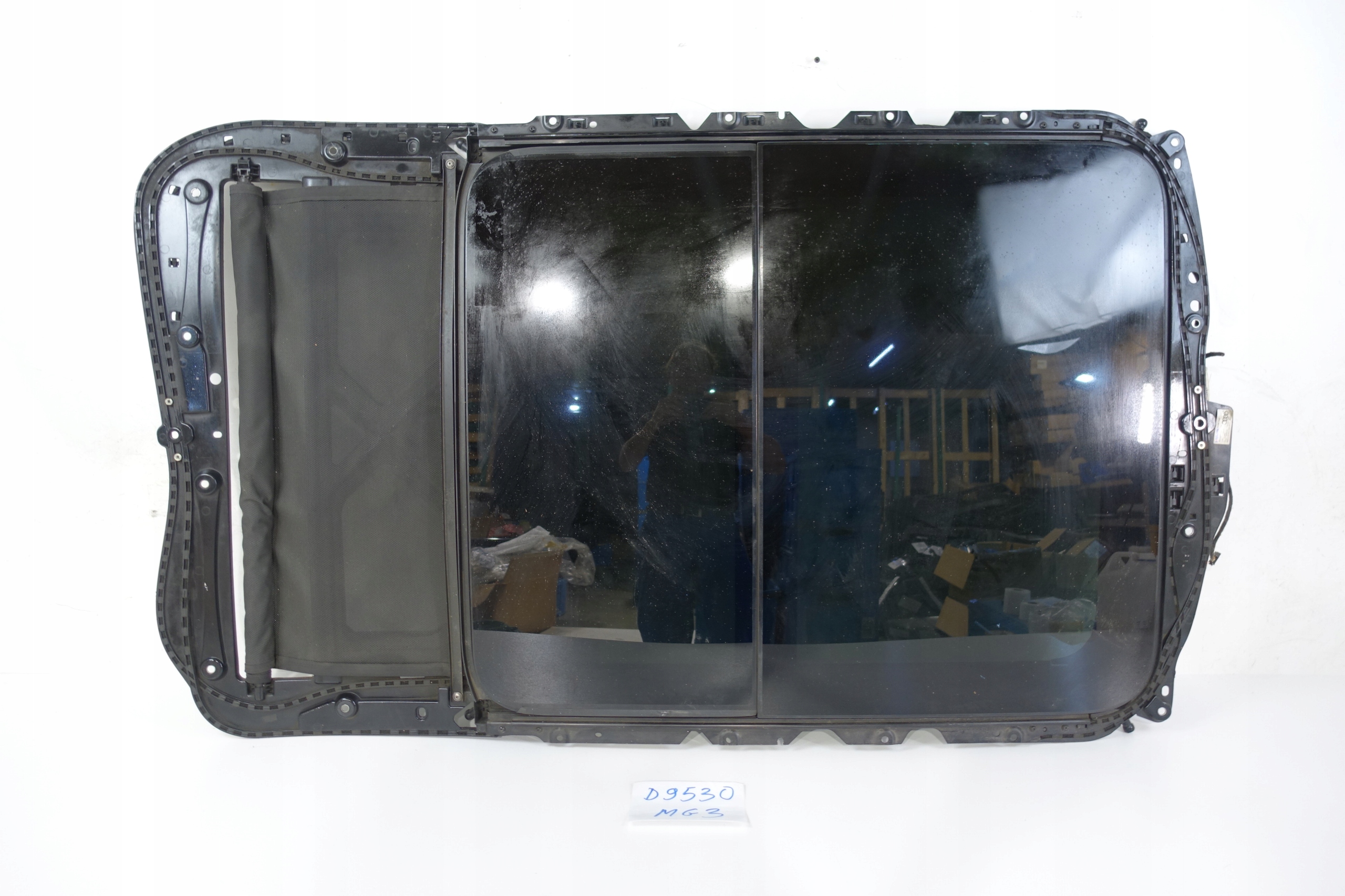 AUDI A4 B9 SZYBERDACH PANORAMA SZYBA 2015- 8W9877041