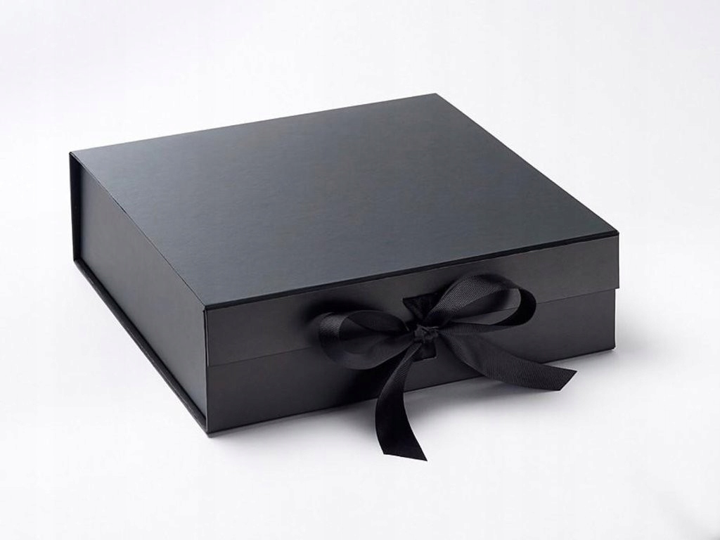 

Pudełko prezentowe czarne ozdobne personalizowane