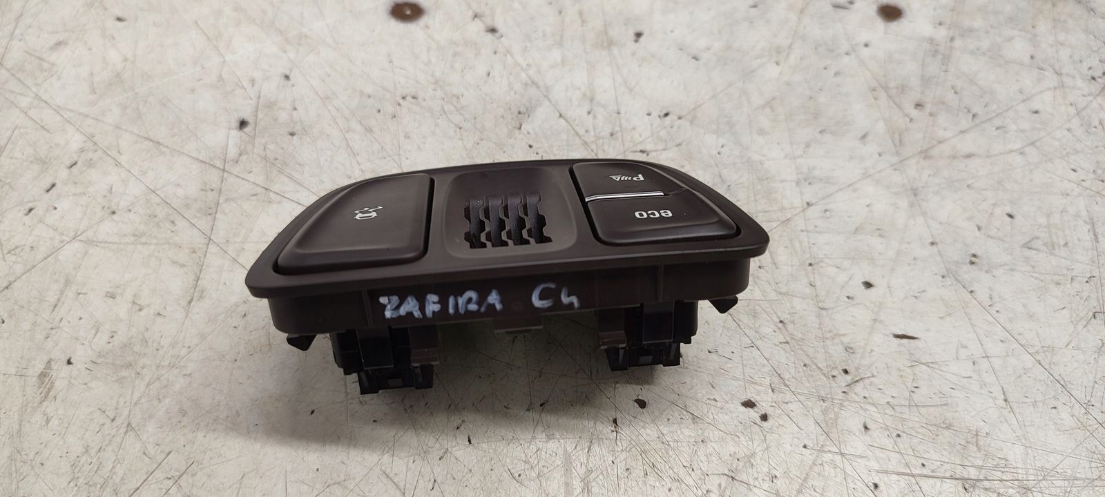 Panel controls Opel Zafira C 2,0 CDTI
