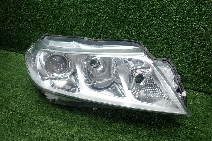 SUZUKI VITARA III 15-18 reflektor right light right 100-18097