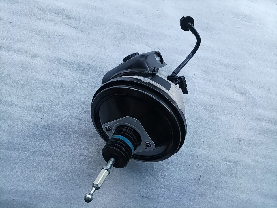 AUDI A4 B9 LIFT servo Servofreno 8W0612103K