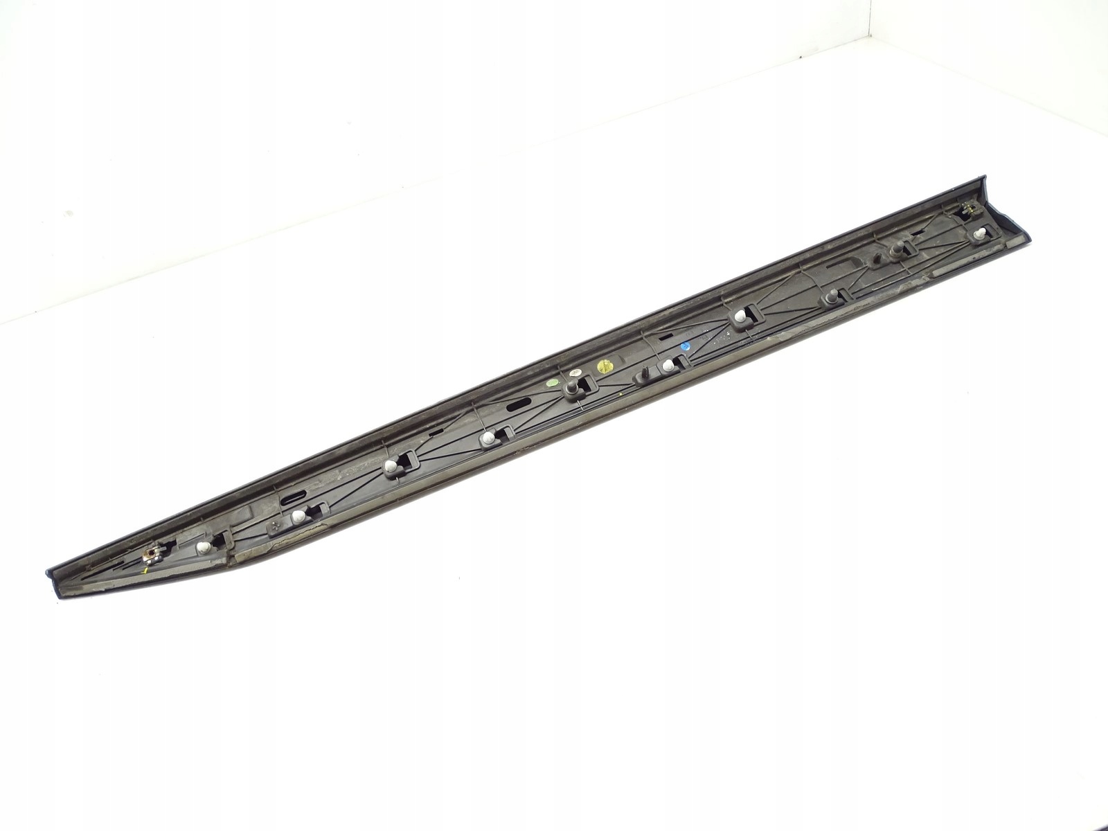 moulding door left front left front SKODA SUPERB III 3V0853293