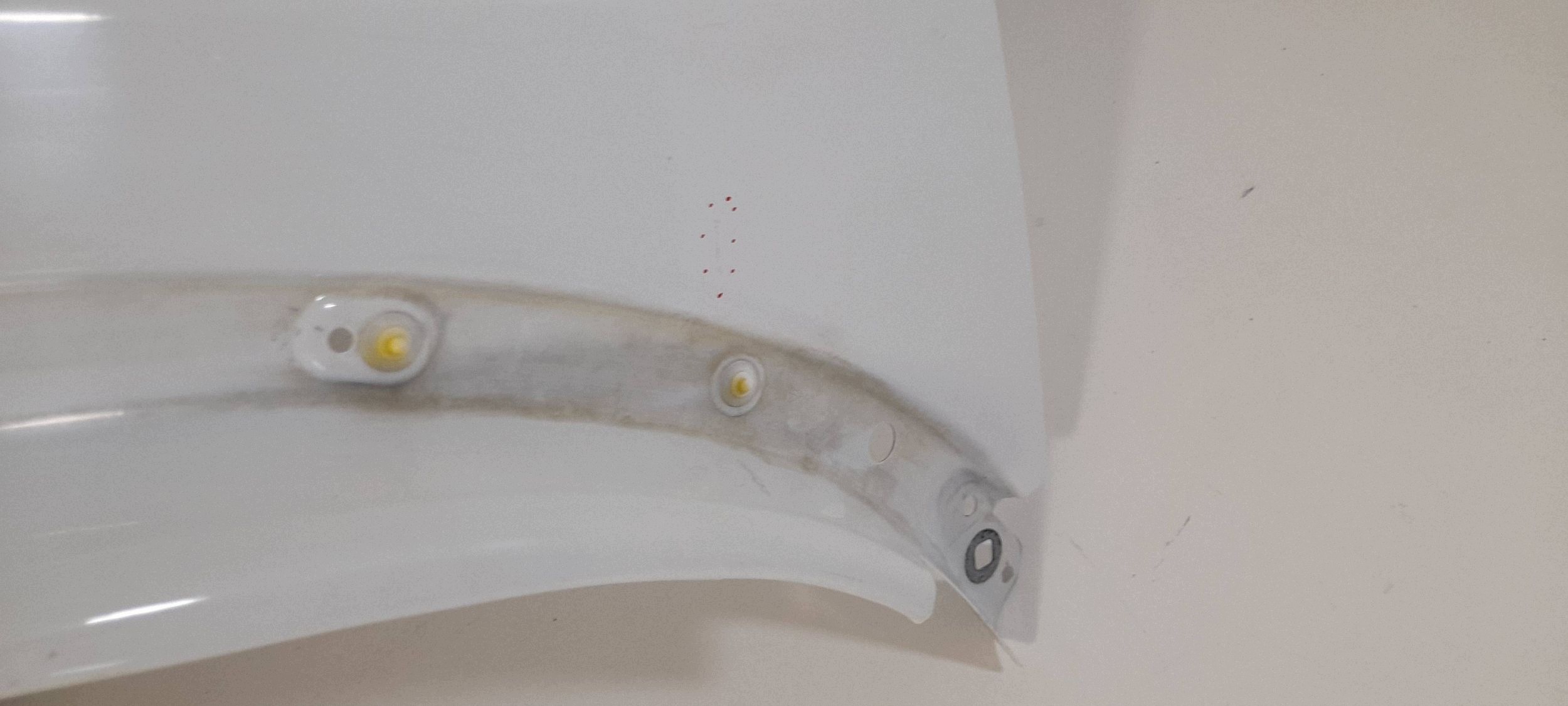 Land Rover Discovery L319 fender front right (K42)