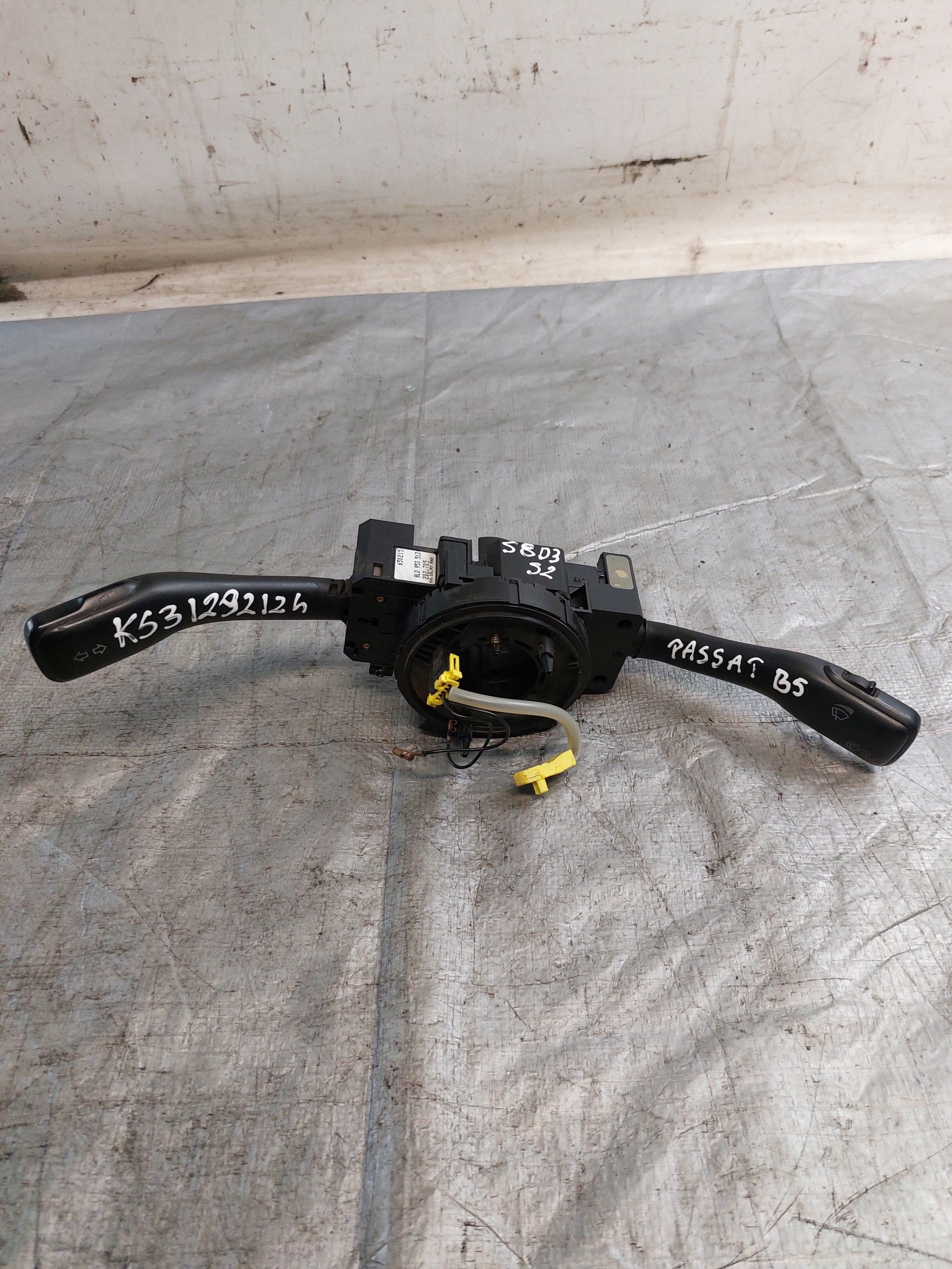 steering wheel levers and controls VW PASSAT B5