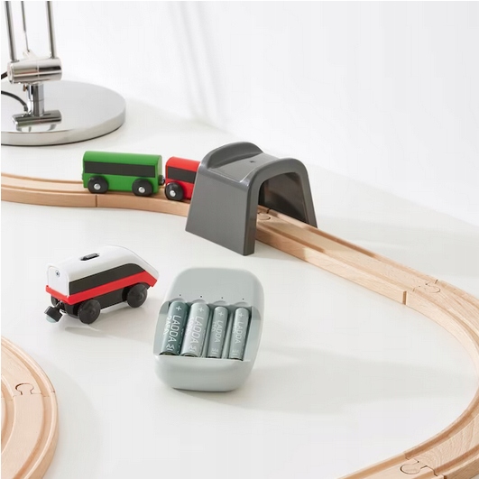 Ładowarka bateriii akumulatorków 4x NiMH AA AAA Uniwersalna IKEA STENKOL Marka IKEA