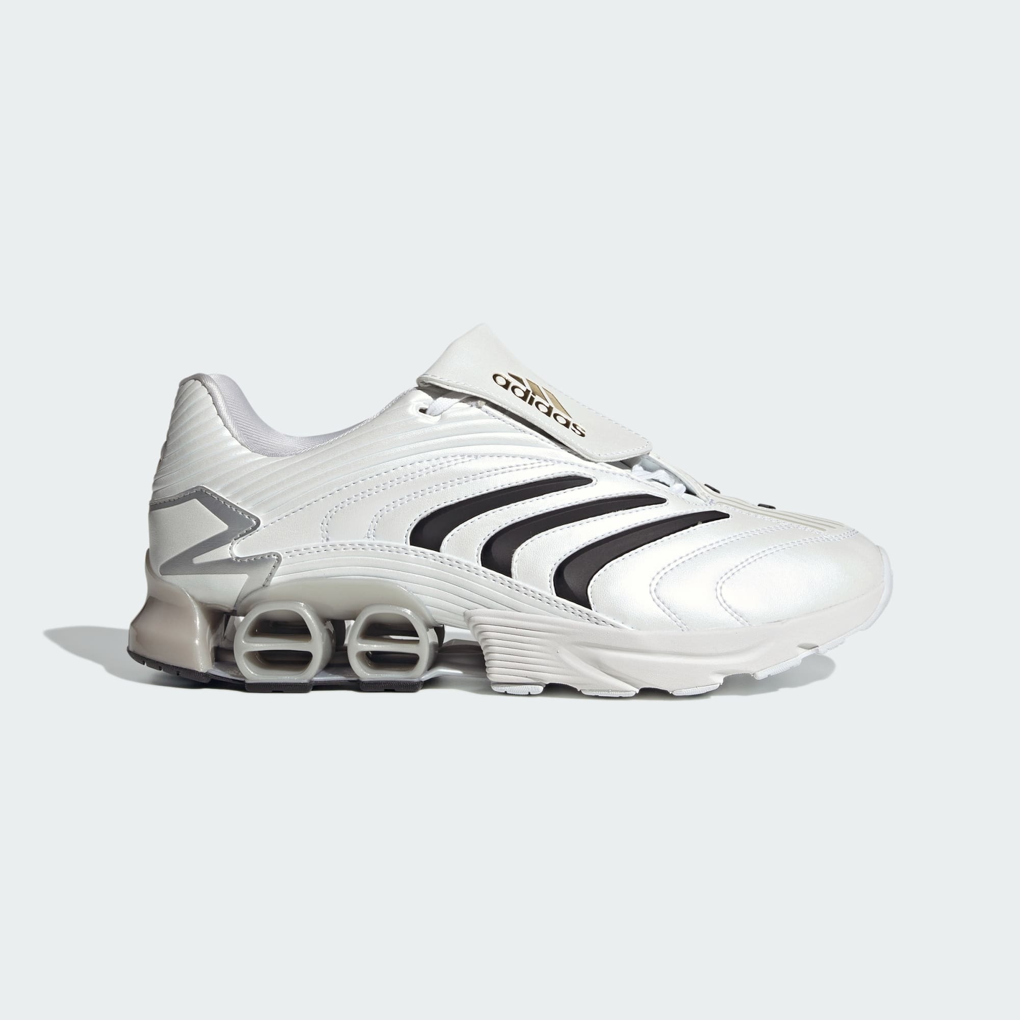 シューズ ADIDAS PREDATOR MANIA TR adidas Predator Mania TR | Buty piłkarskie, sprzęt i