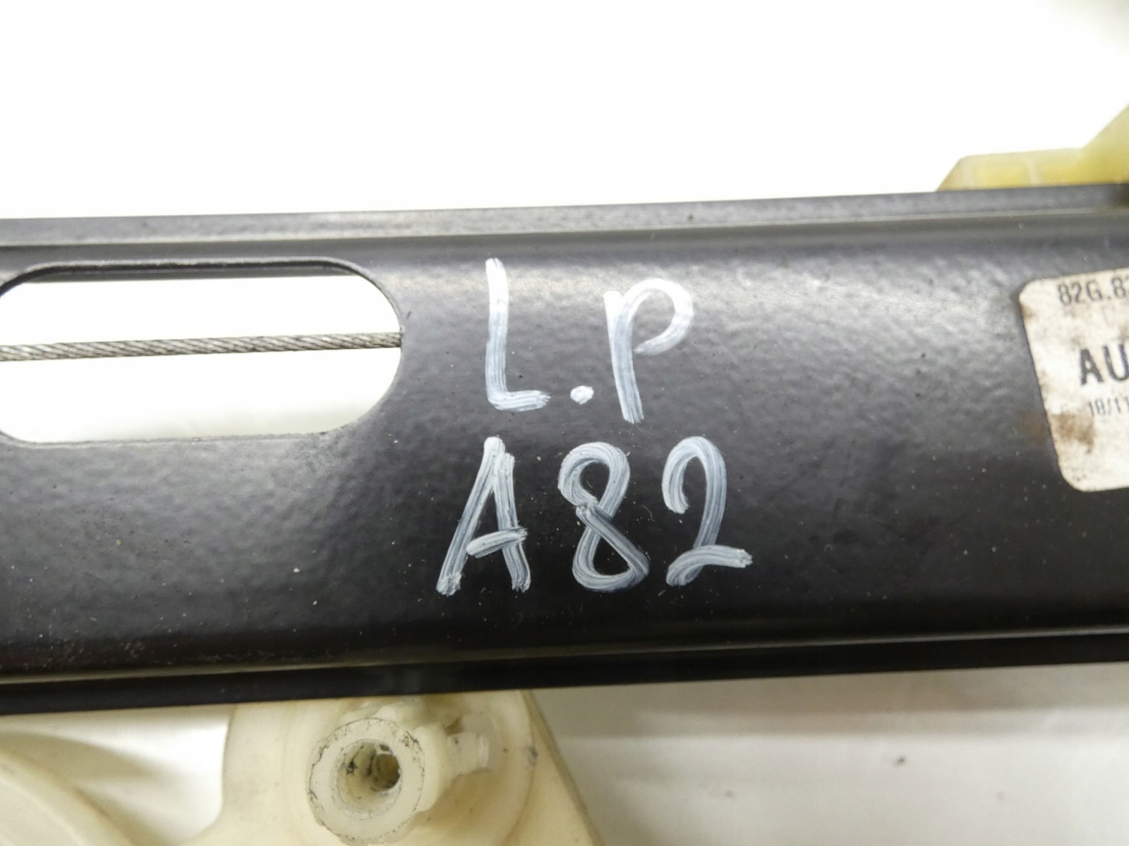 mechanism windows lift left front front AUDI A1 82A 82G837461