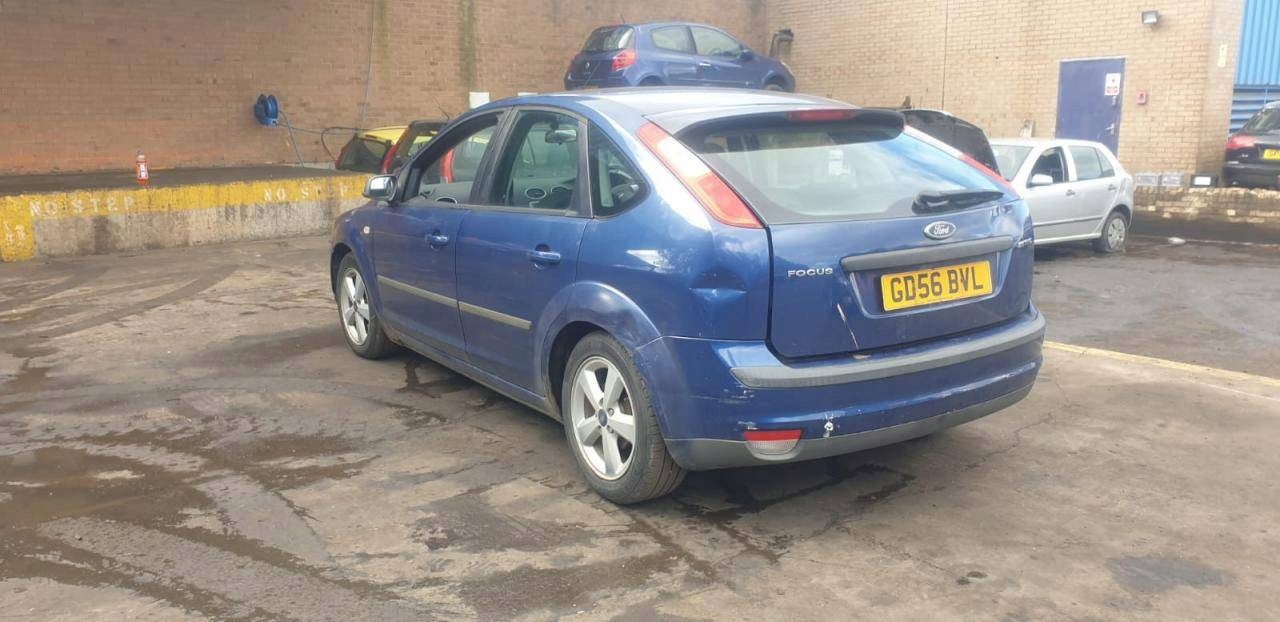 spoiler heckklappe heck Ford Focus 2 2007 4M51-A44210-AK