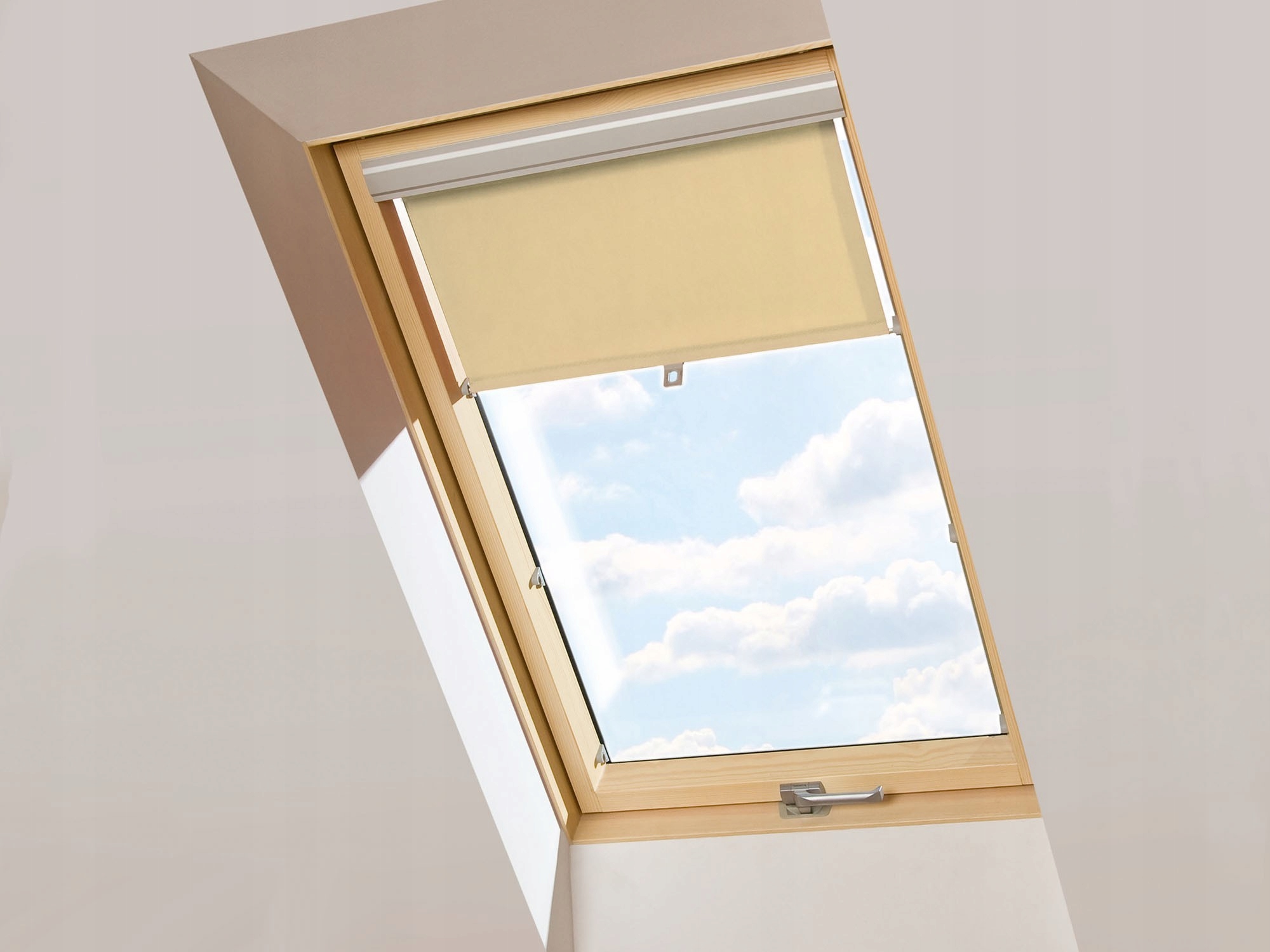 

Roleta Dachowa Aub do Fakro 78x98 78x118 78x140