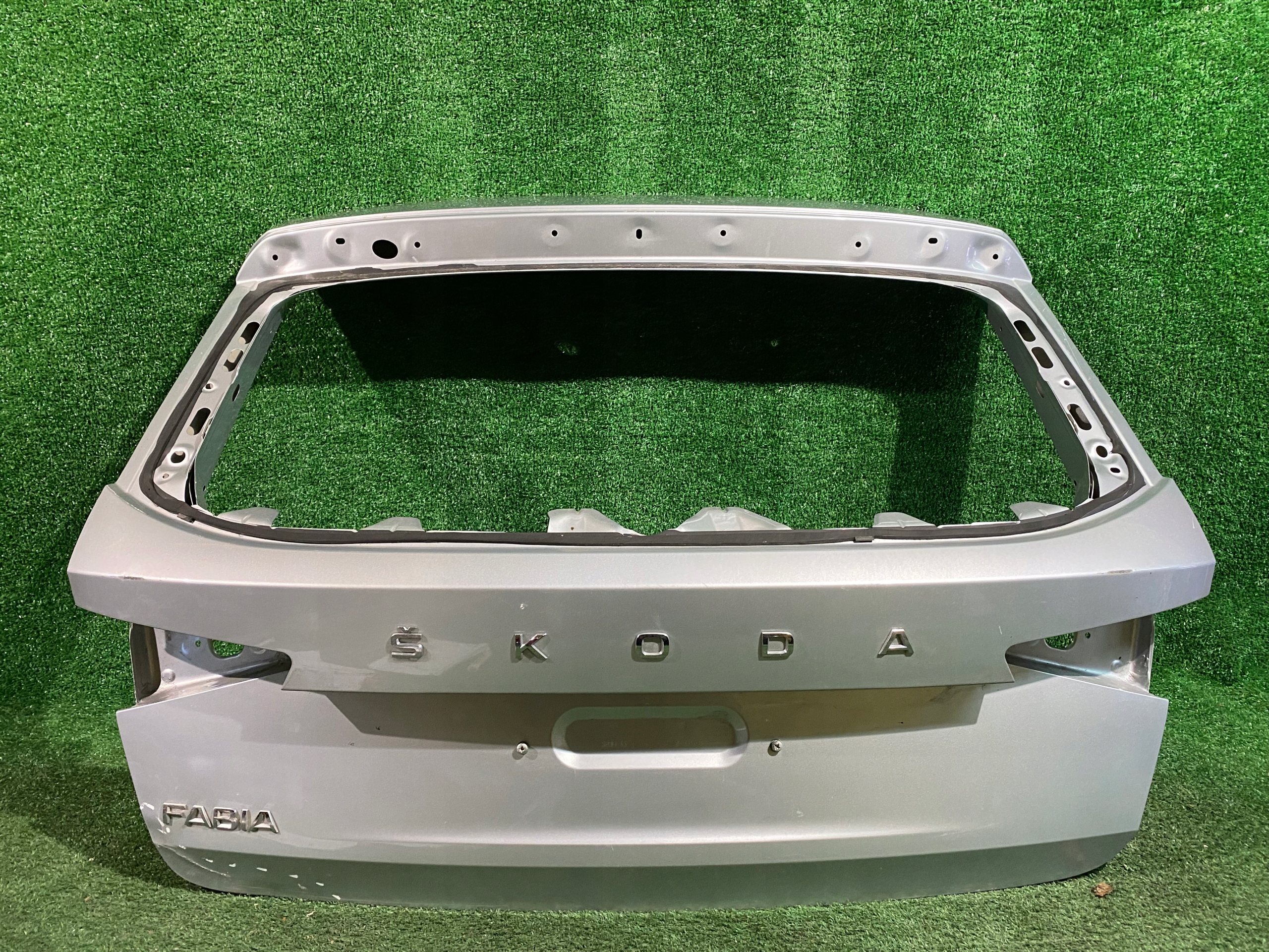 boot door rear SKODA FABIA IV HB
