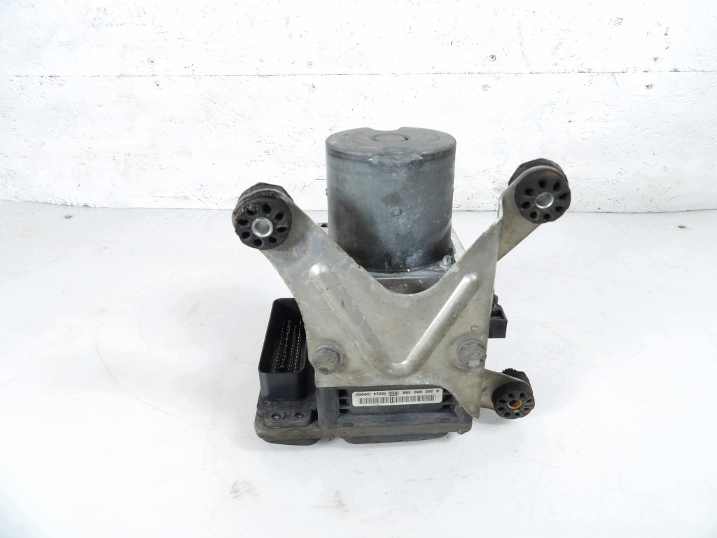 BMW 5 F10 F11 2.0D Pompa ABS 6785442