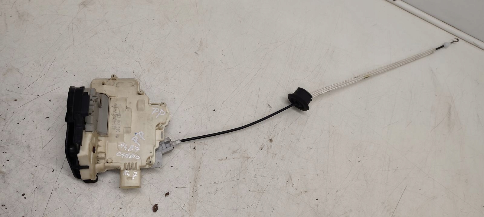 lock door front front right Audi A4 B7 Cabrio 2,0 TDI