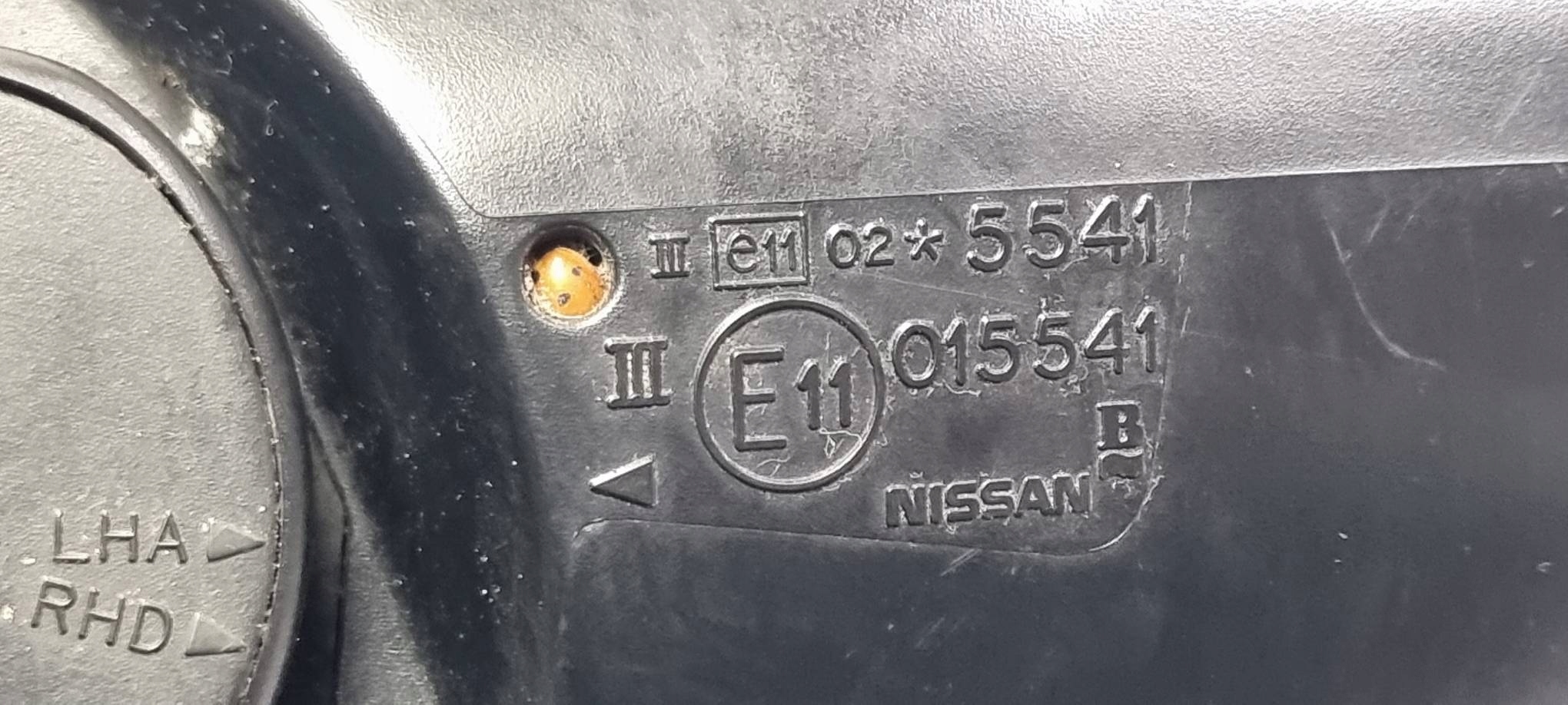 mirror right E11015541 NISSAN ALMERA