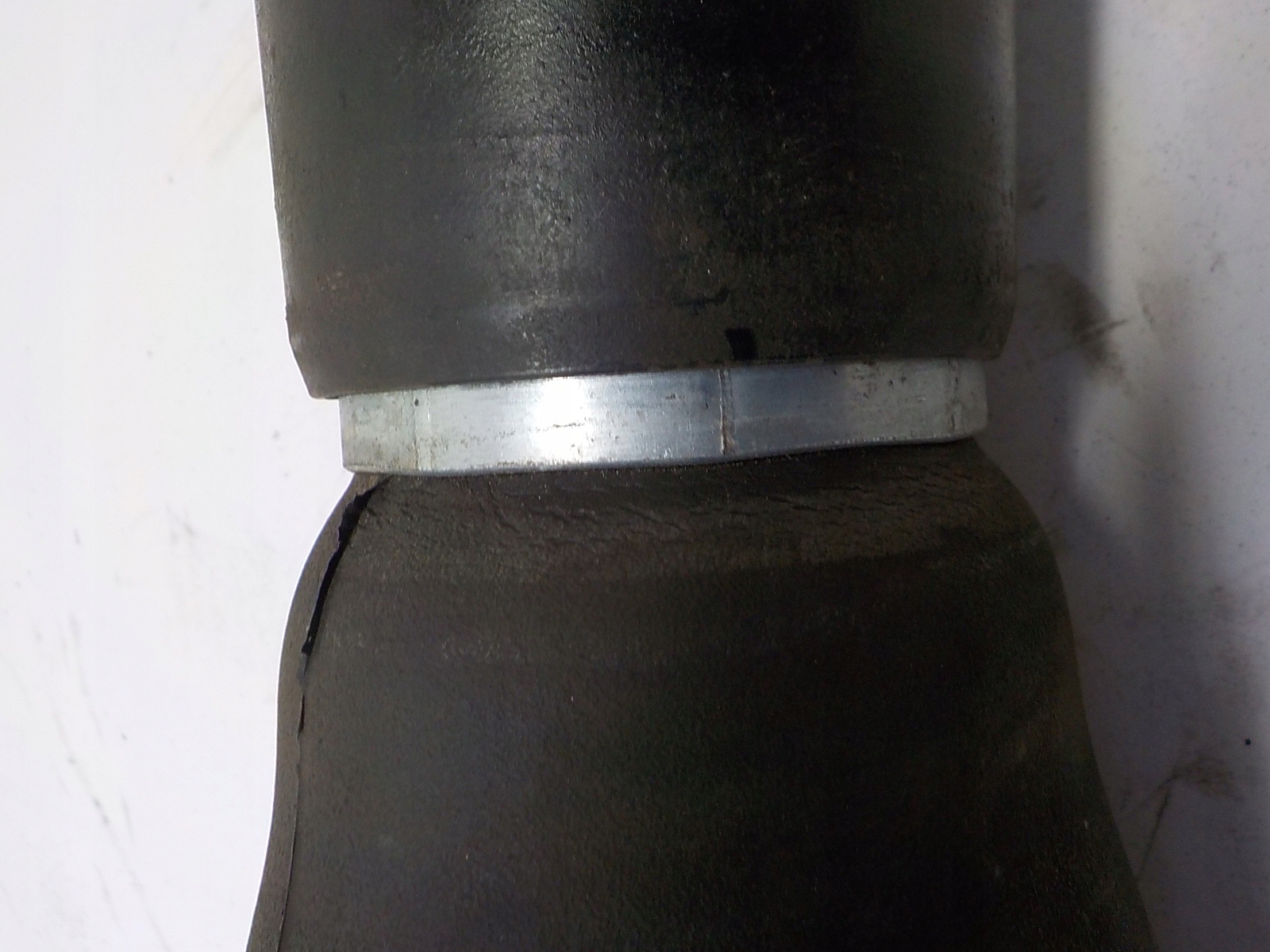 BMW 5 E39 MIECH silent block right 1094614