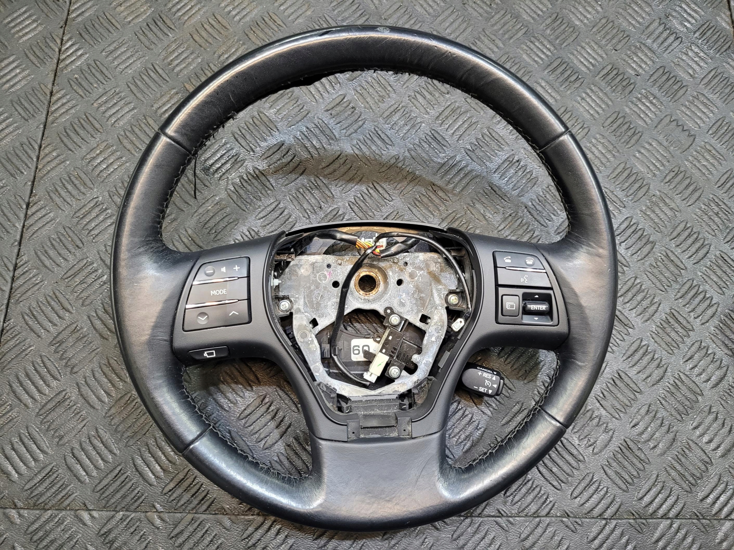 lenkrad MULTIFUNKCJA TEMPOMAT LEXUS RX III 3 RX450 H