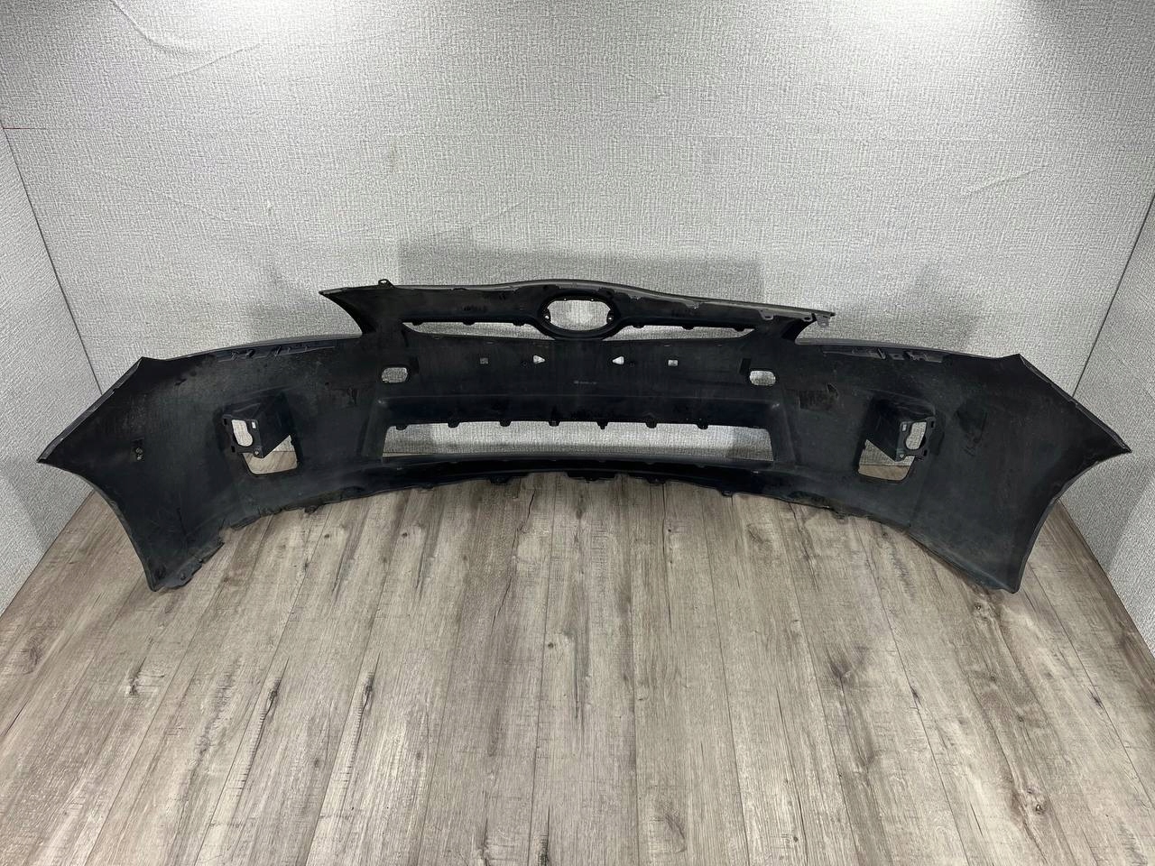 TOYOTA PRIUS III 2009-2012 bumper front 52119-47080