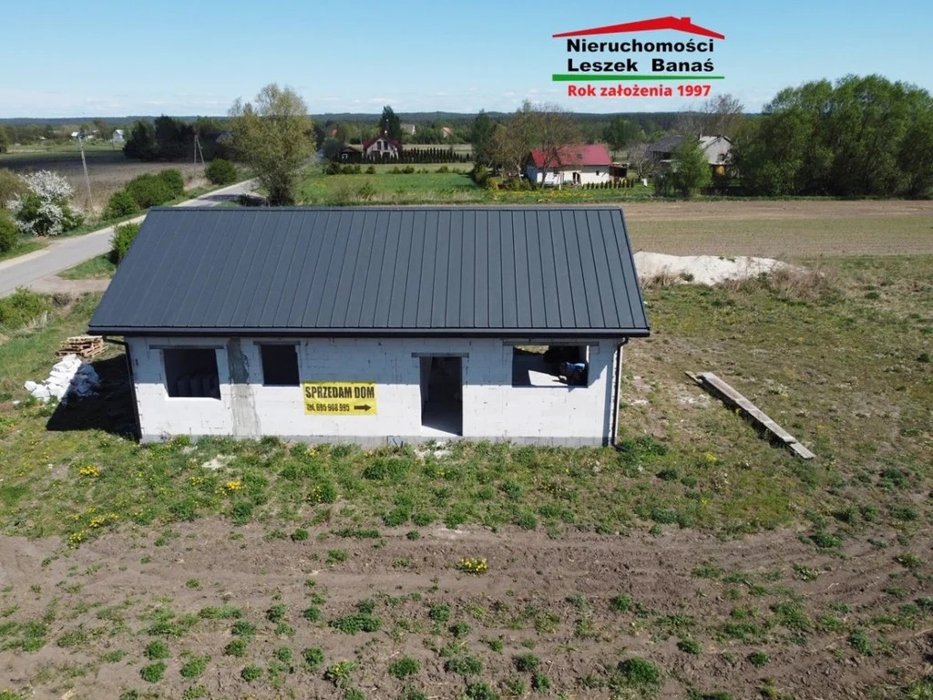 Dom, Okrągła Łąka, Sadlinki, Kwidzyński, 81 m²