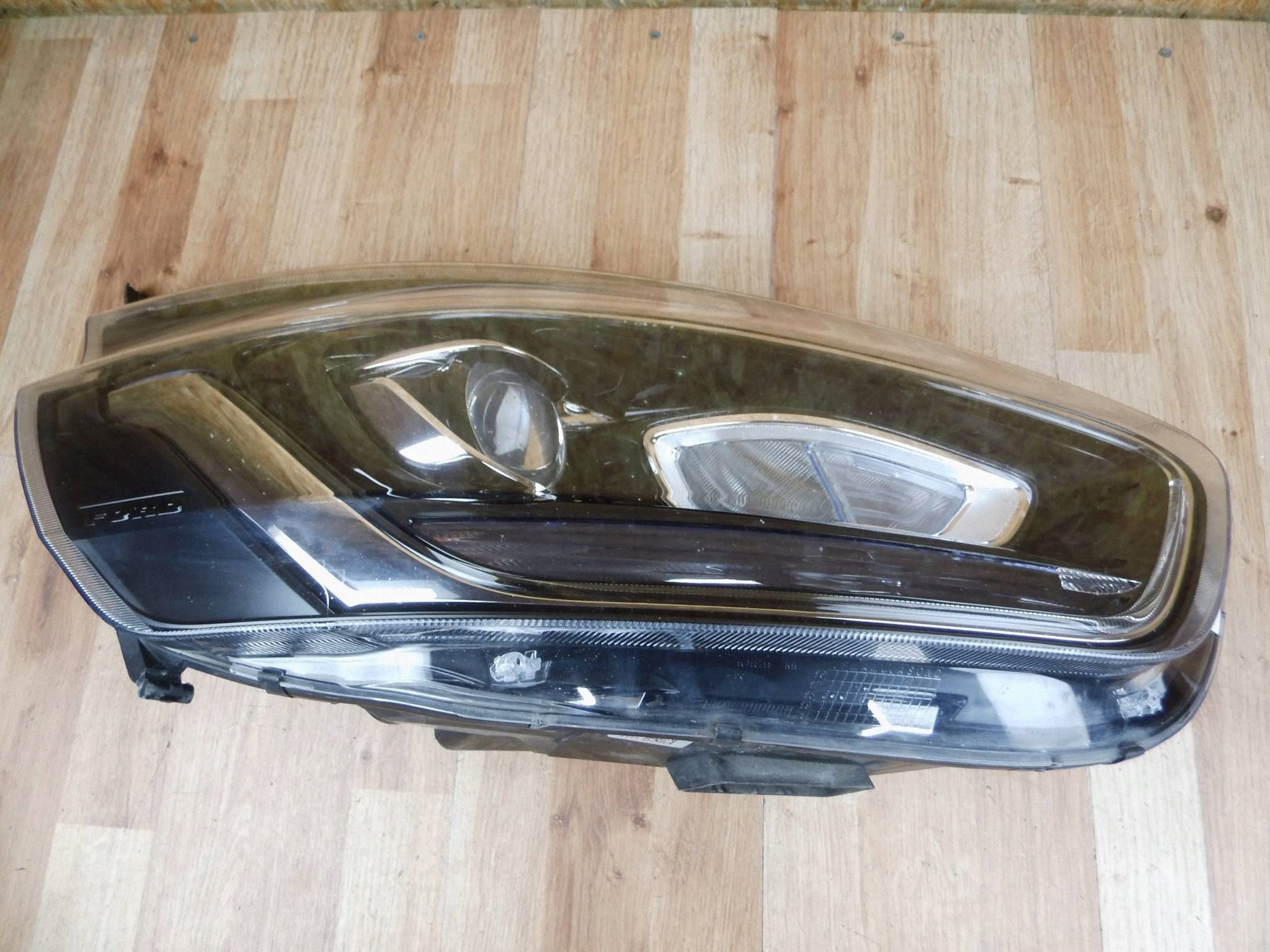 Ford Tourneo Custom 2018-2023 LIFT light right front front