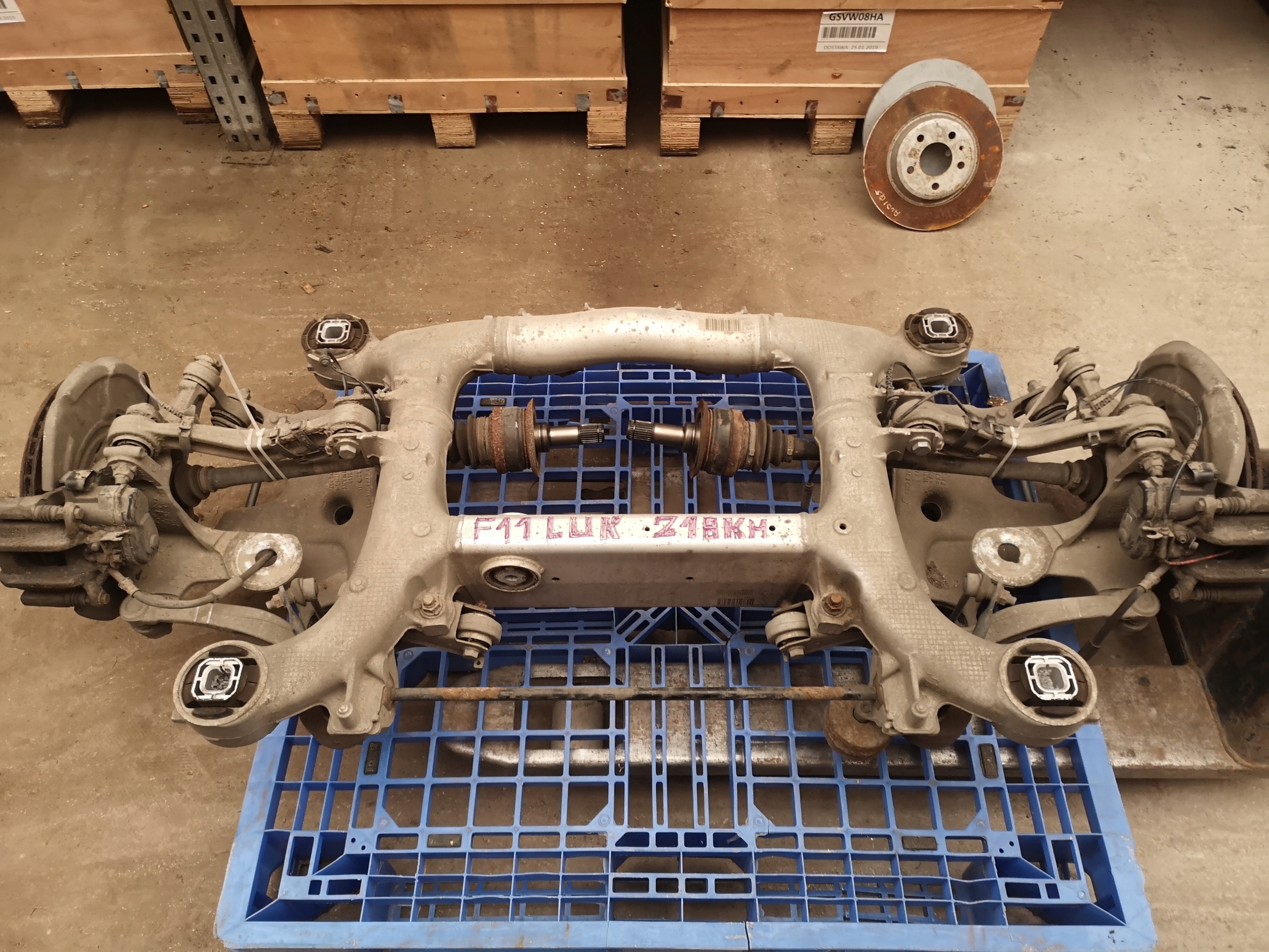 ZAWIESZENIE WÓZEK SANKI ZWROTNICA TYŁ BMW F11 2.5D