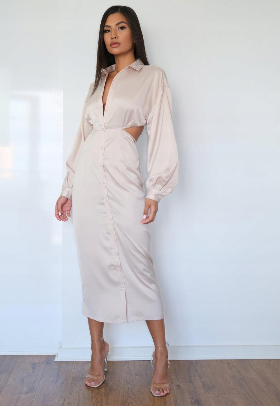 D32506 MISSGUIDED PETITE Y06 SUKIENKA WYCIĘCIA__L Dekolt kołnierzyk