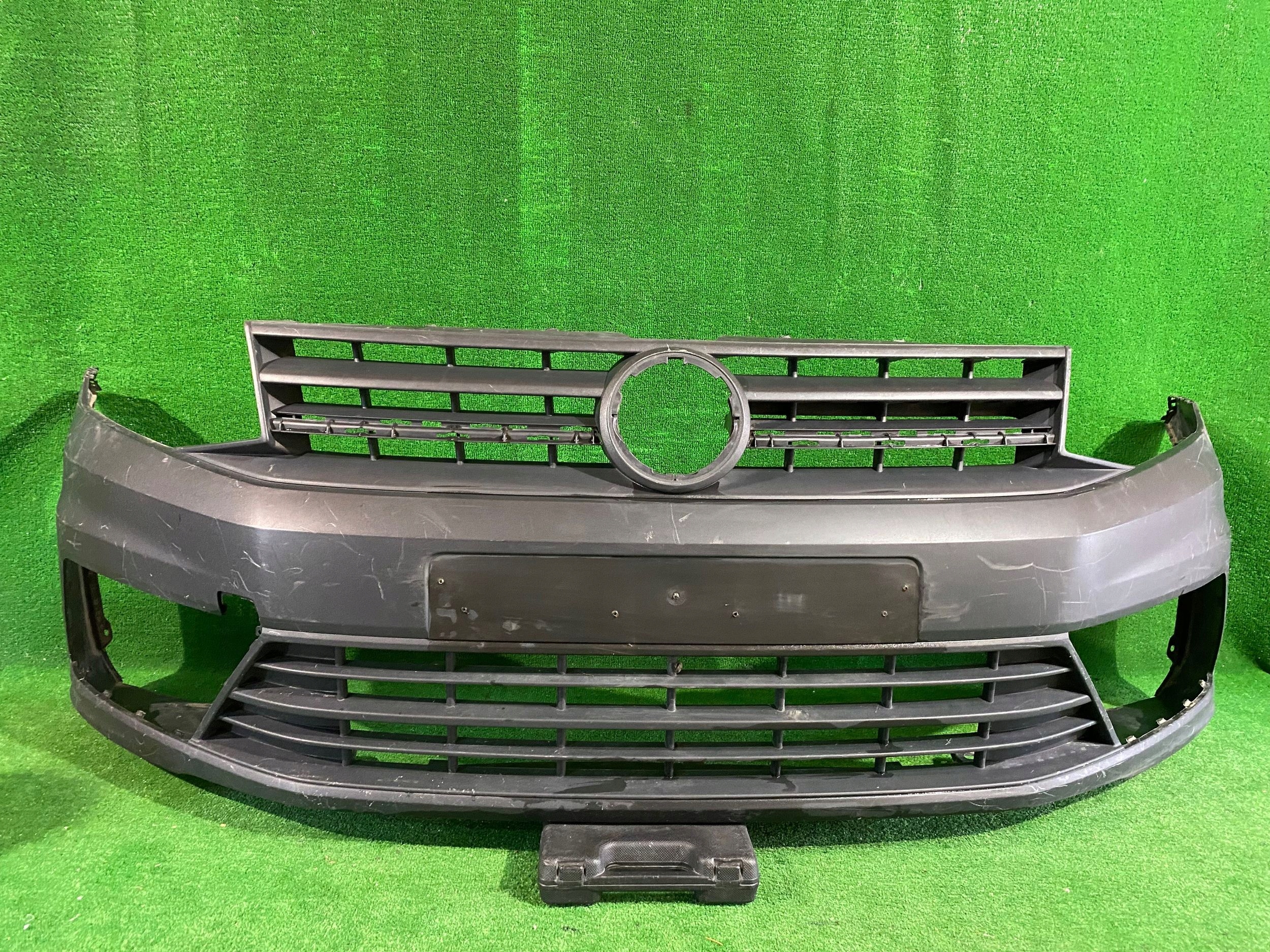 Paraurti anteriore VW CADDY 2K5 15