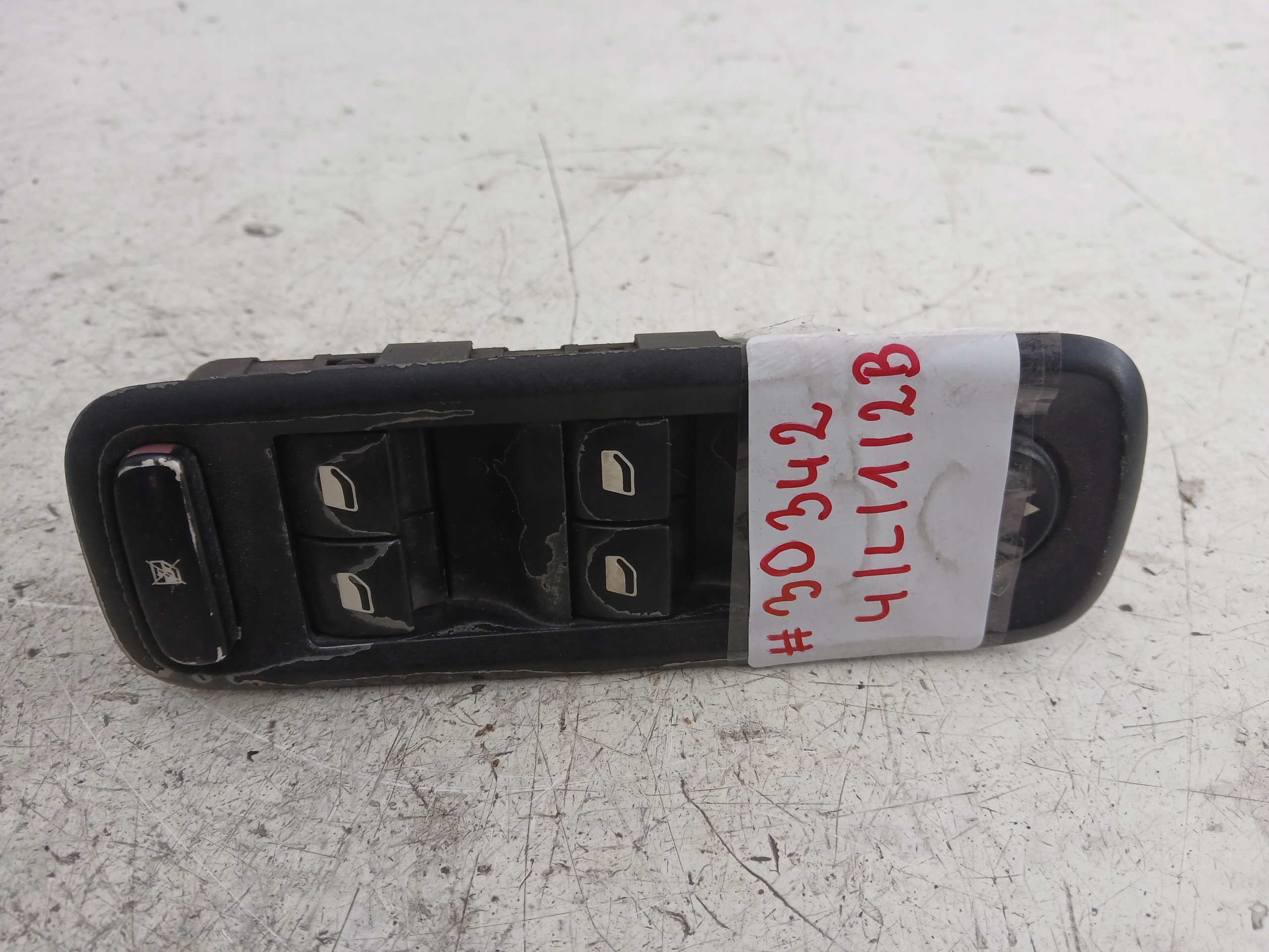 PEUGEOT 807 CITROEN C8 a PANEL okna levý předek 14996390XT