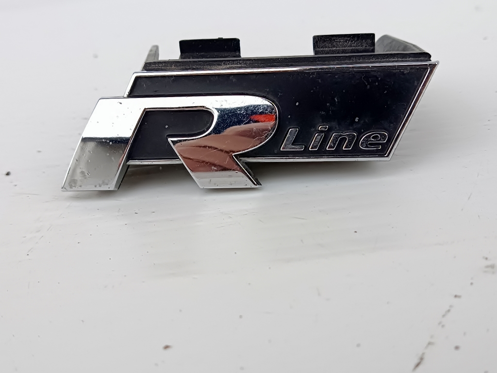 EMBLEMAT 3G0853948A Na GRILL R-LINE -PASSAT B8 za 99.00PLN z Trzcinica ...