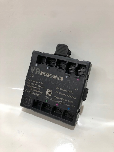 A1669007401 - Модуль двери 1669007401 MERCEDES ML GL W166