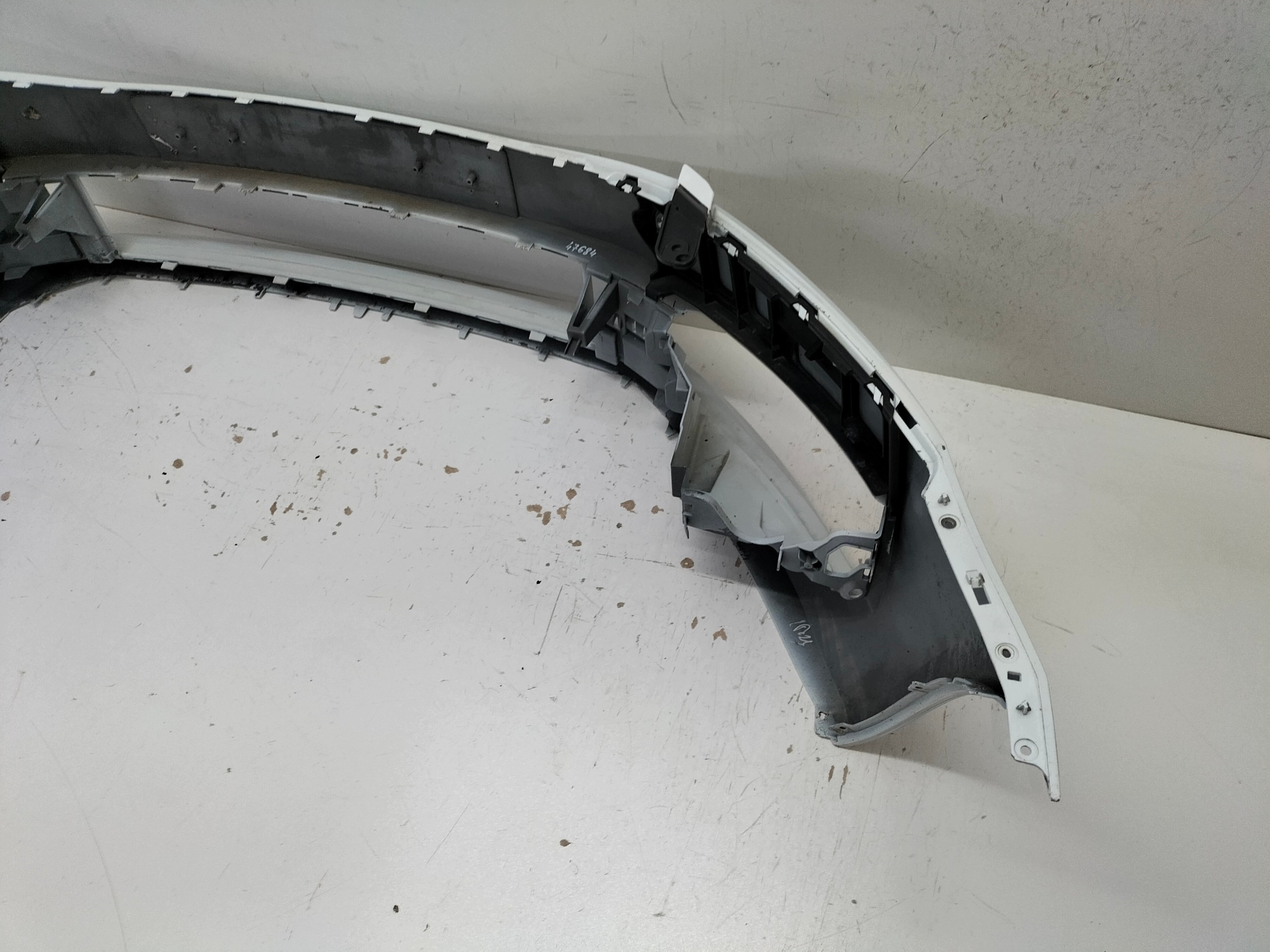 front bumper front SKODA OCTAVIA III LIFT 17-20 wersja without washers