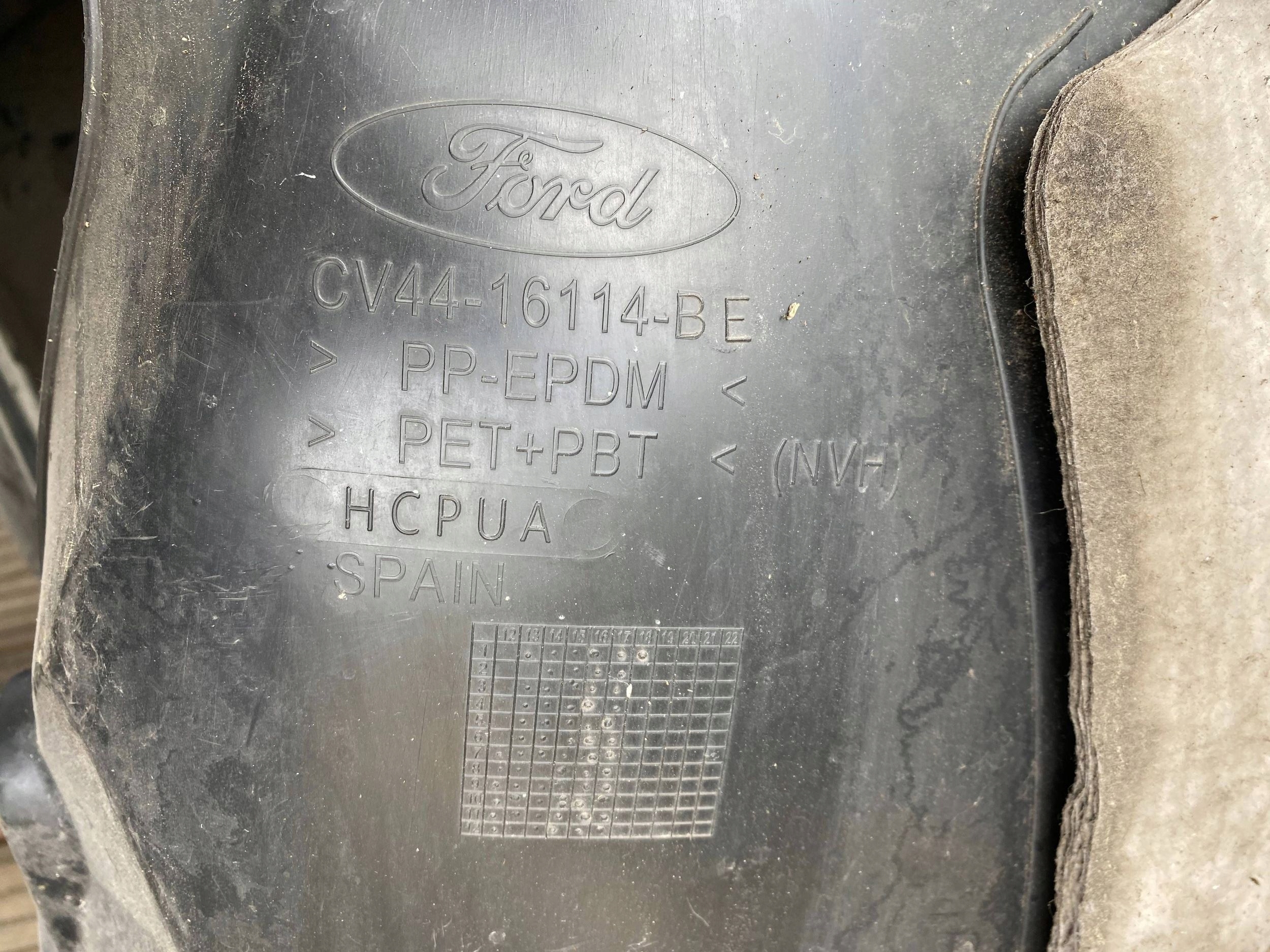 FORD KUGA MK2 LIFT mudguard right front front CV44-16114-BE