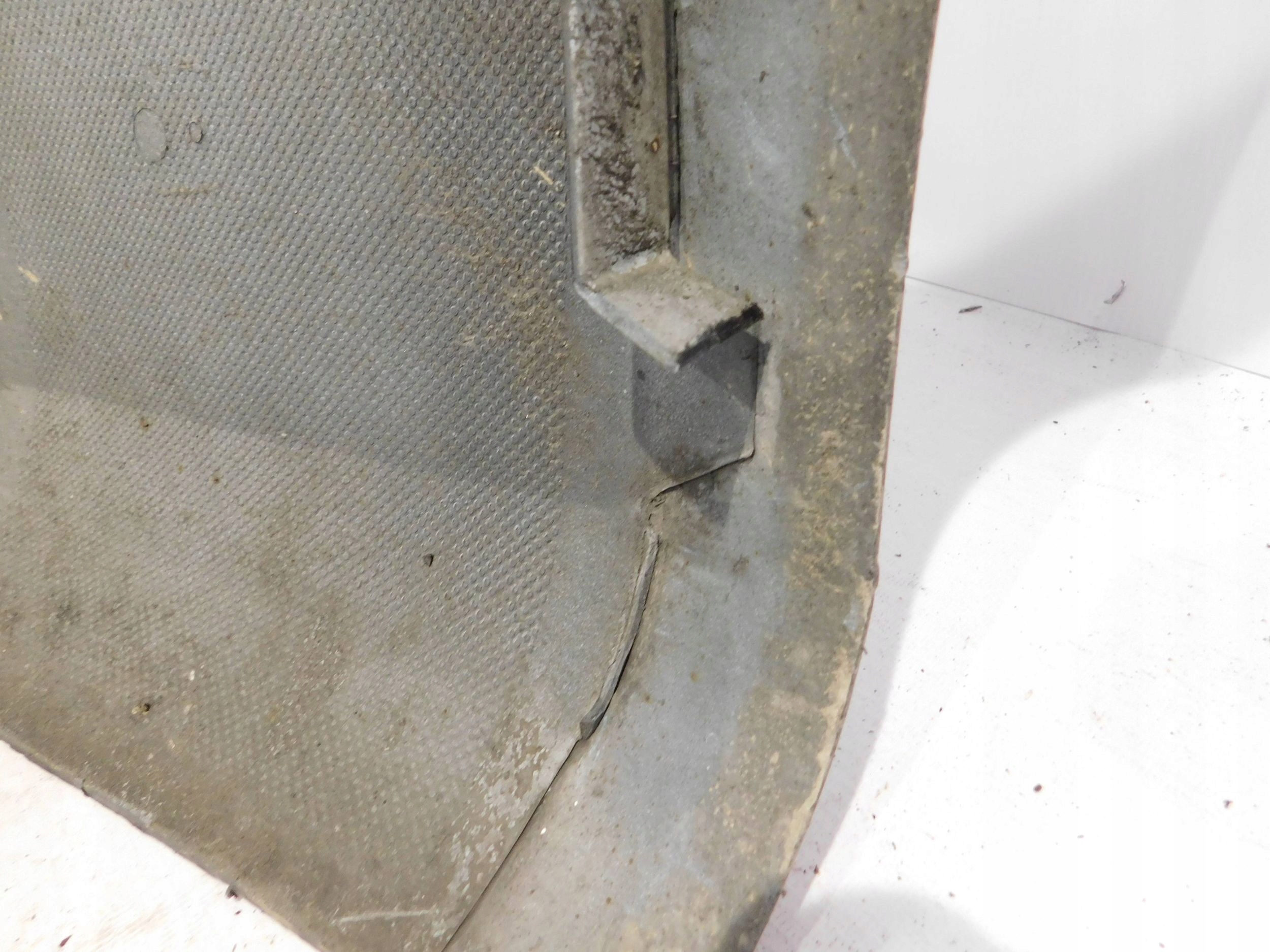 bumper rear part rear CHEVROLET CRUZE sedan PDC