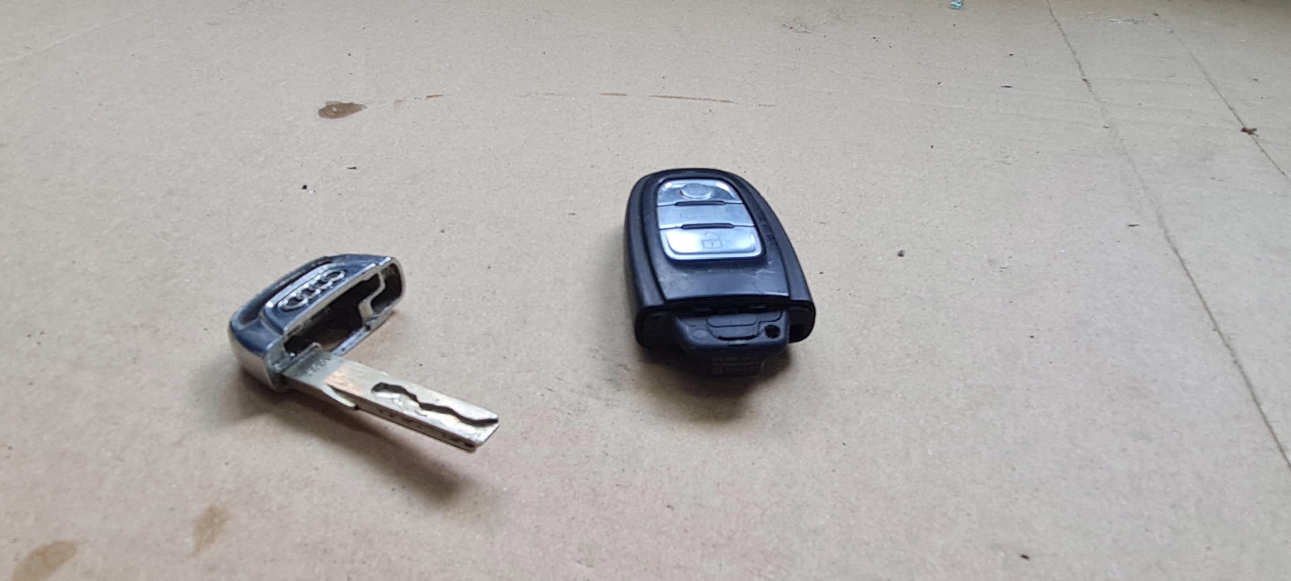 A4 B8 A5 key ODBLOKOWANY 4H0959754K A6 C7 4G A7 A8 AUDI