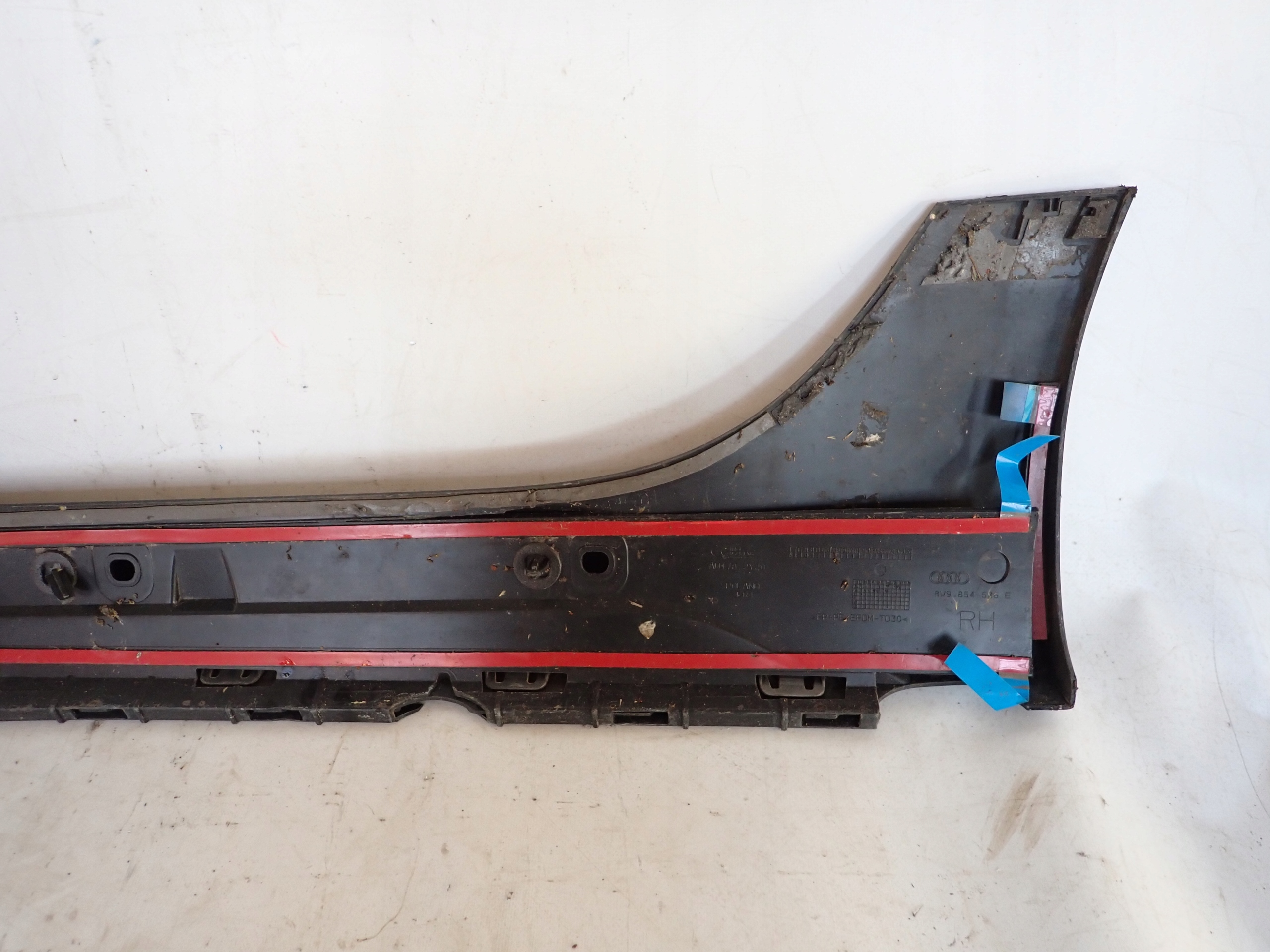 AUDI A4 B9 LIFT ALLROAD 19- moulding threshold right threshold right