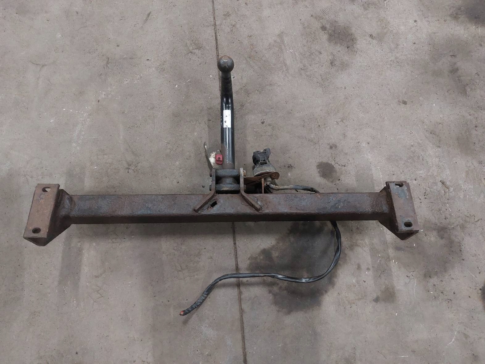 tow does not have TABLICZKI + bundle SUZUKI GRAND VITARA and