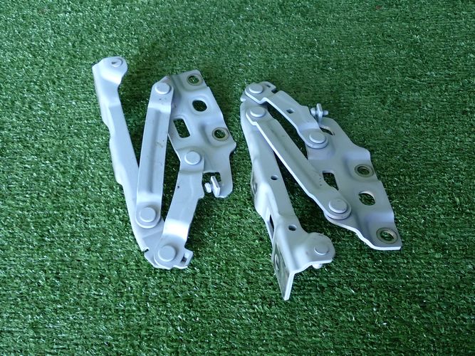 VOLVO EX30 bonnet hinges hinge left right kpl