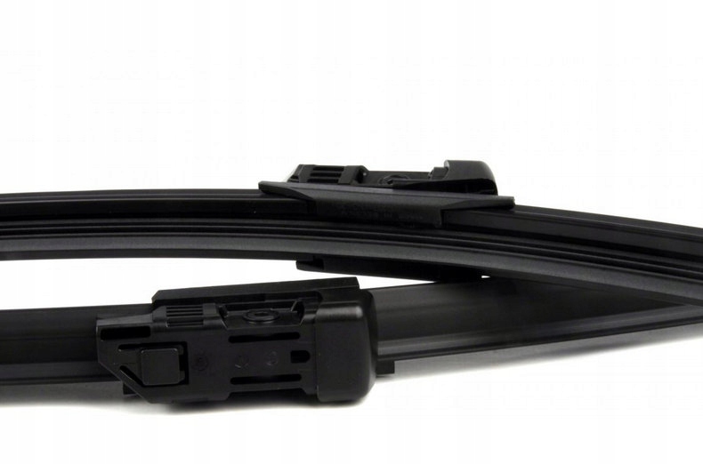 WYCIERACZKI KOMPLET PRZÓD HYUNDAI I30 BOSCH