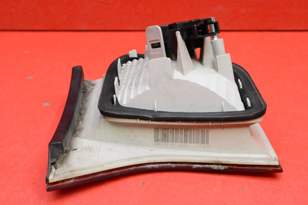 light right rear part rear 8E5945094A AUDI A4 B7 sedan 04-08
