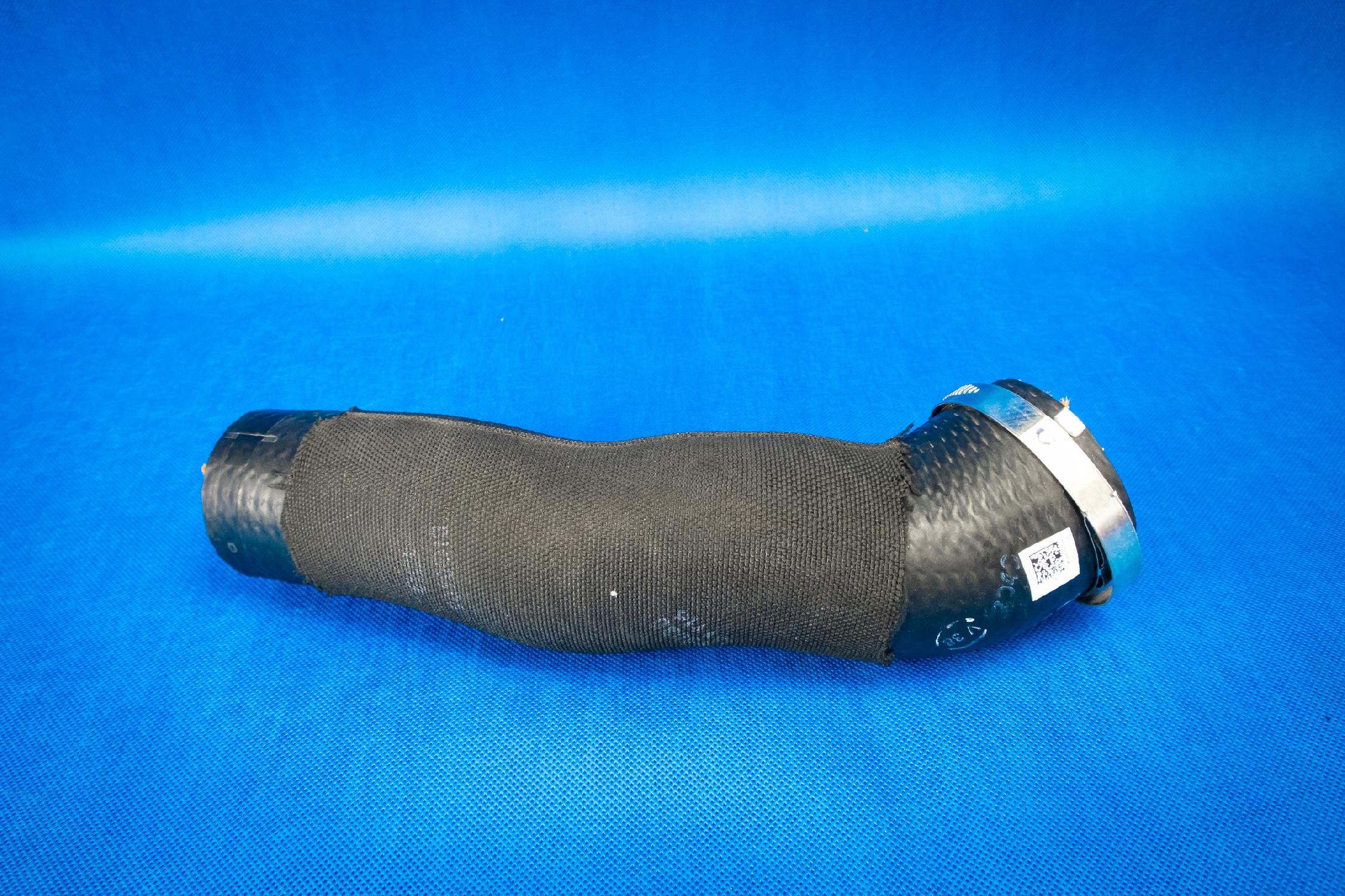 Ladeluftschlauch luft Audi A8 4N 4N0145709C