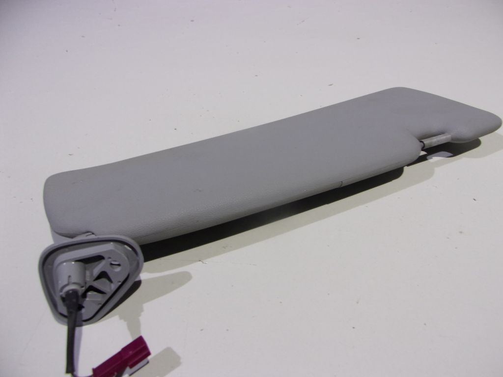 BMW 1 E82 2013 cover bledna visor left EU