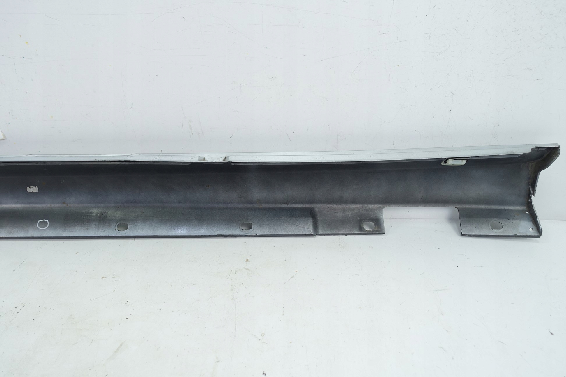 cap moulding threshold right MERCEDES C W204