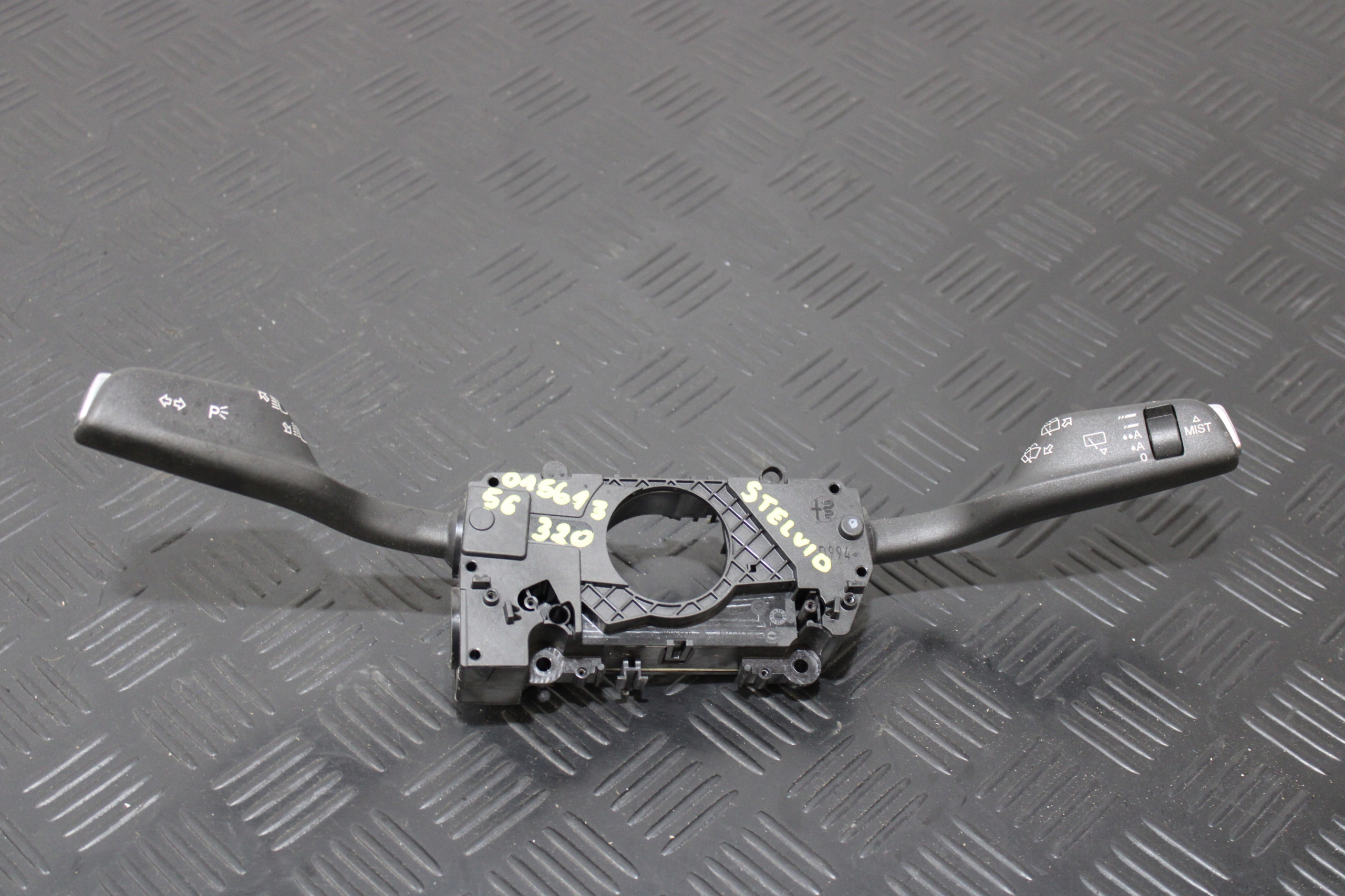 DEVIO LUCI DEVIO tergicristalli indicatori di direzione 01561356320 ALFA ROMEO STELVIO
