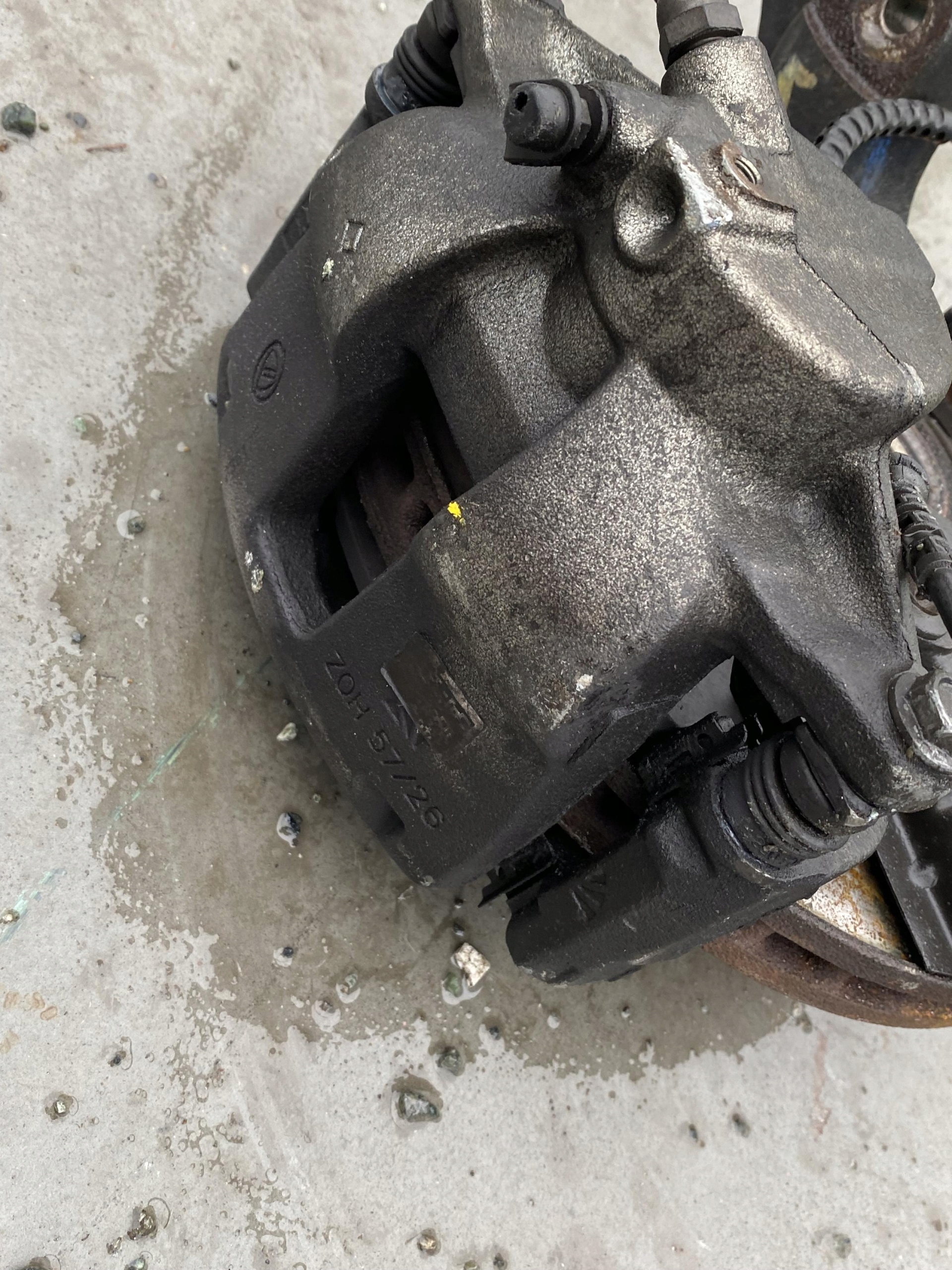 Dacia DUSTER II 1.0 поворотный кулак