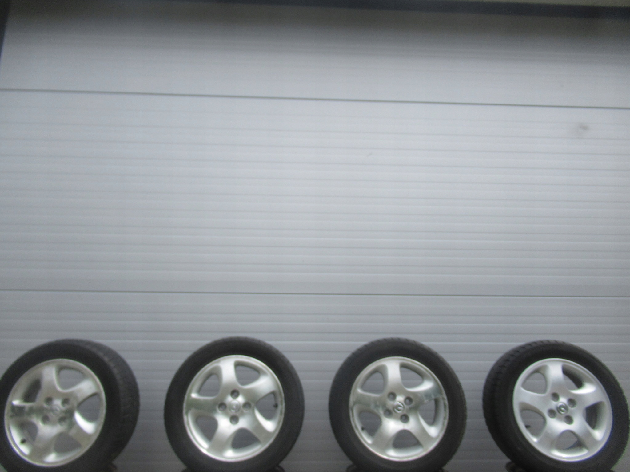 ALU+OPONY ZIMA MAZDA 2,HYUNDAI i20,SUZUKI SWIFT,BALENO,OPEL AGILA ,YARIS