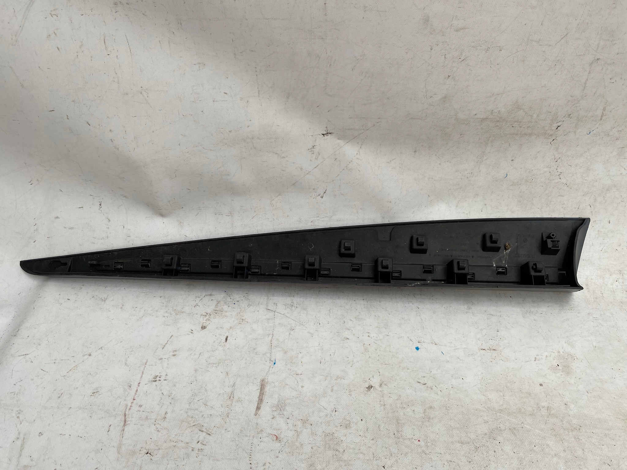 RENAULT CLIO IV 12- moulding door right front 801865598R