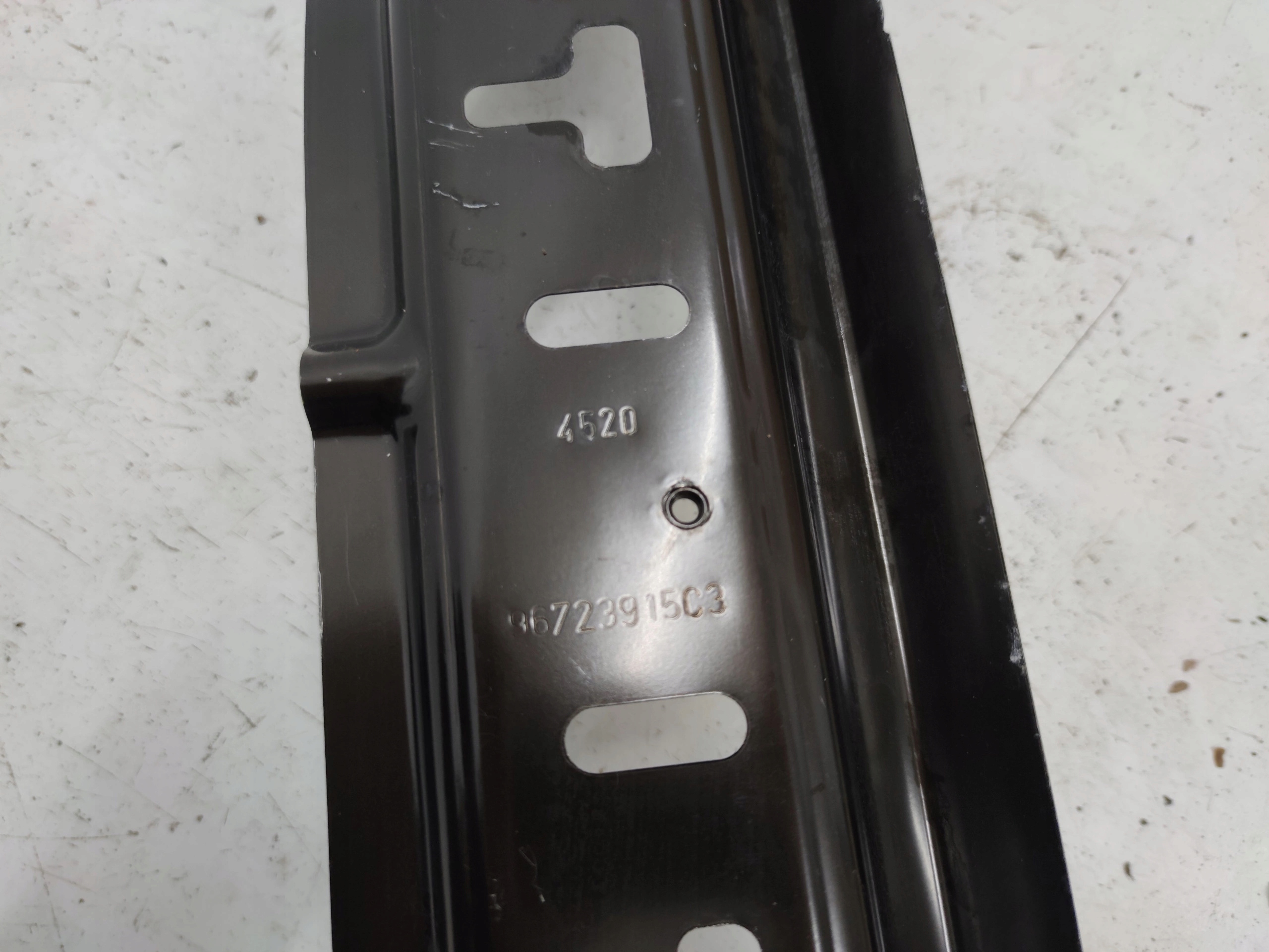 PAS TYŁ TYLNY PEUGEOT 208 I 10-18 Numer katalogowy oryginału 9677642780