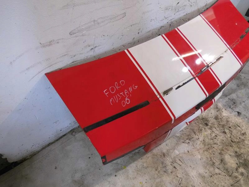KLAPA TYLNA TYŁ FORD MUSTANG 06r Producent części OE