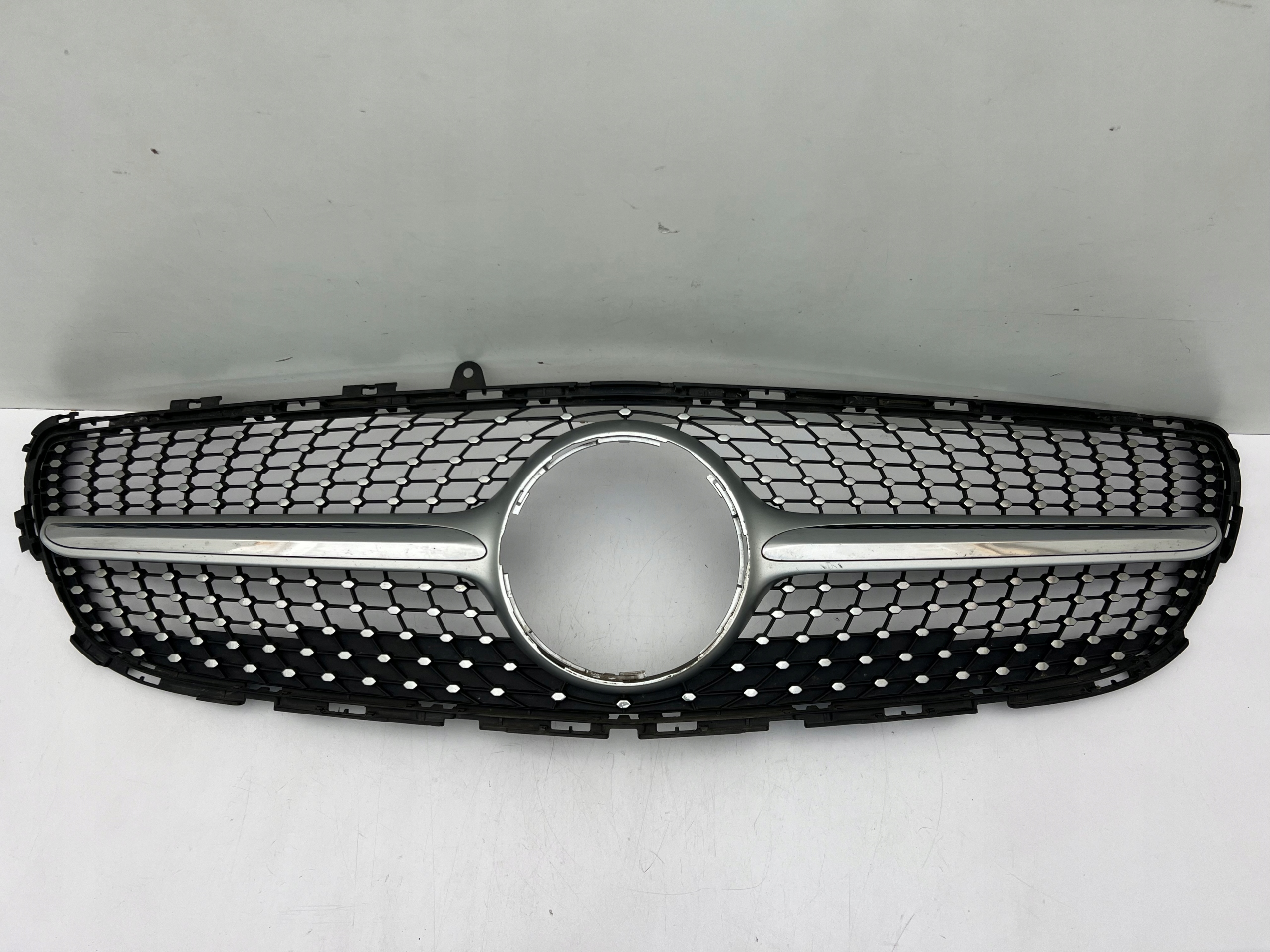 MERCEDES CLS W218 LIFT AMG ATRAPA GRILL CHROM ZDERZAKA PRZEDNIEGO PRZÓD N Typ samochodu Samochody osobowe