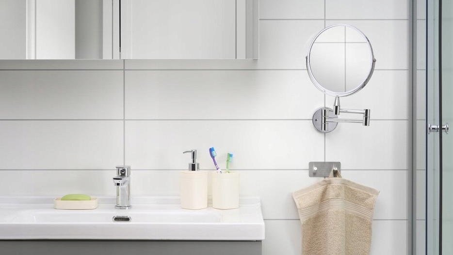 LUSTERKO ŁAZIENKOWE WYSUWANE LUSTRO OBROTOWE Ø20 cm POWIĘKSZENIE 1x 2x Marka Ekvip